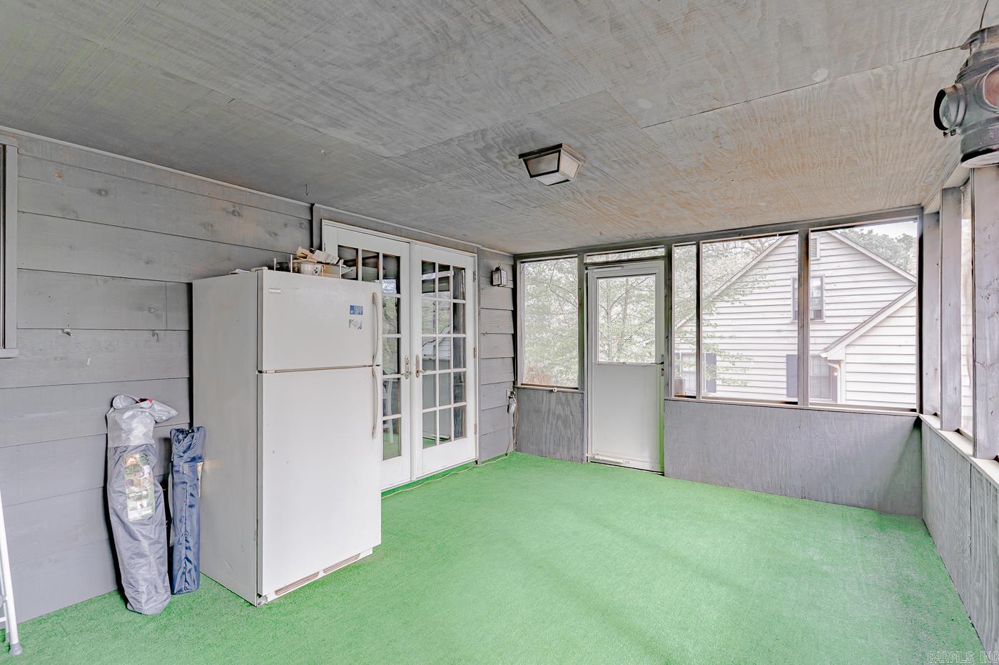 Floyds - Residential