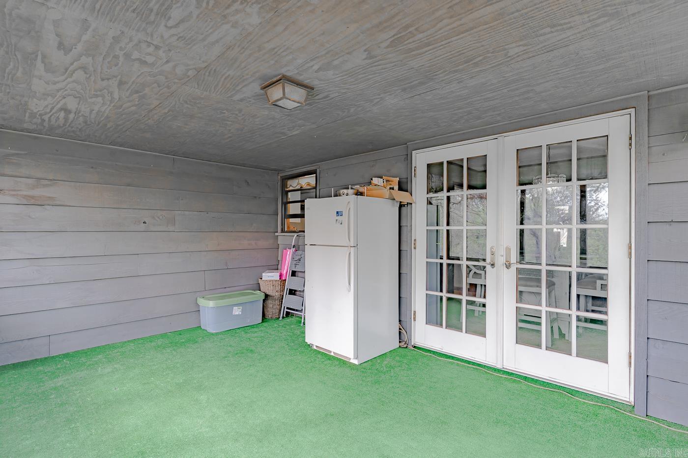 Floyds - Residential