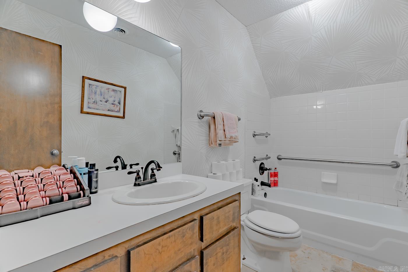 Floyds - Residential