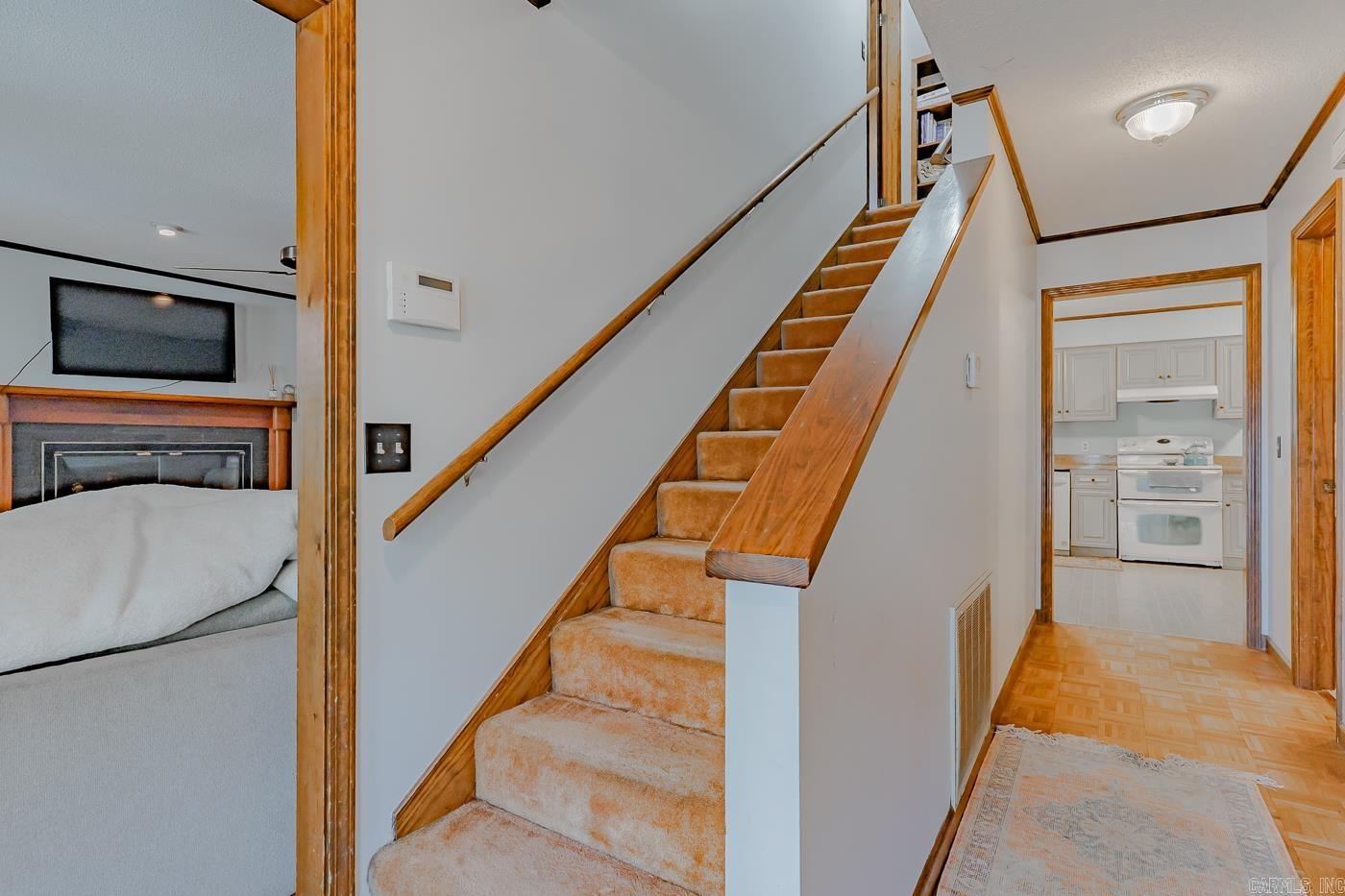 Floyds - Residential