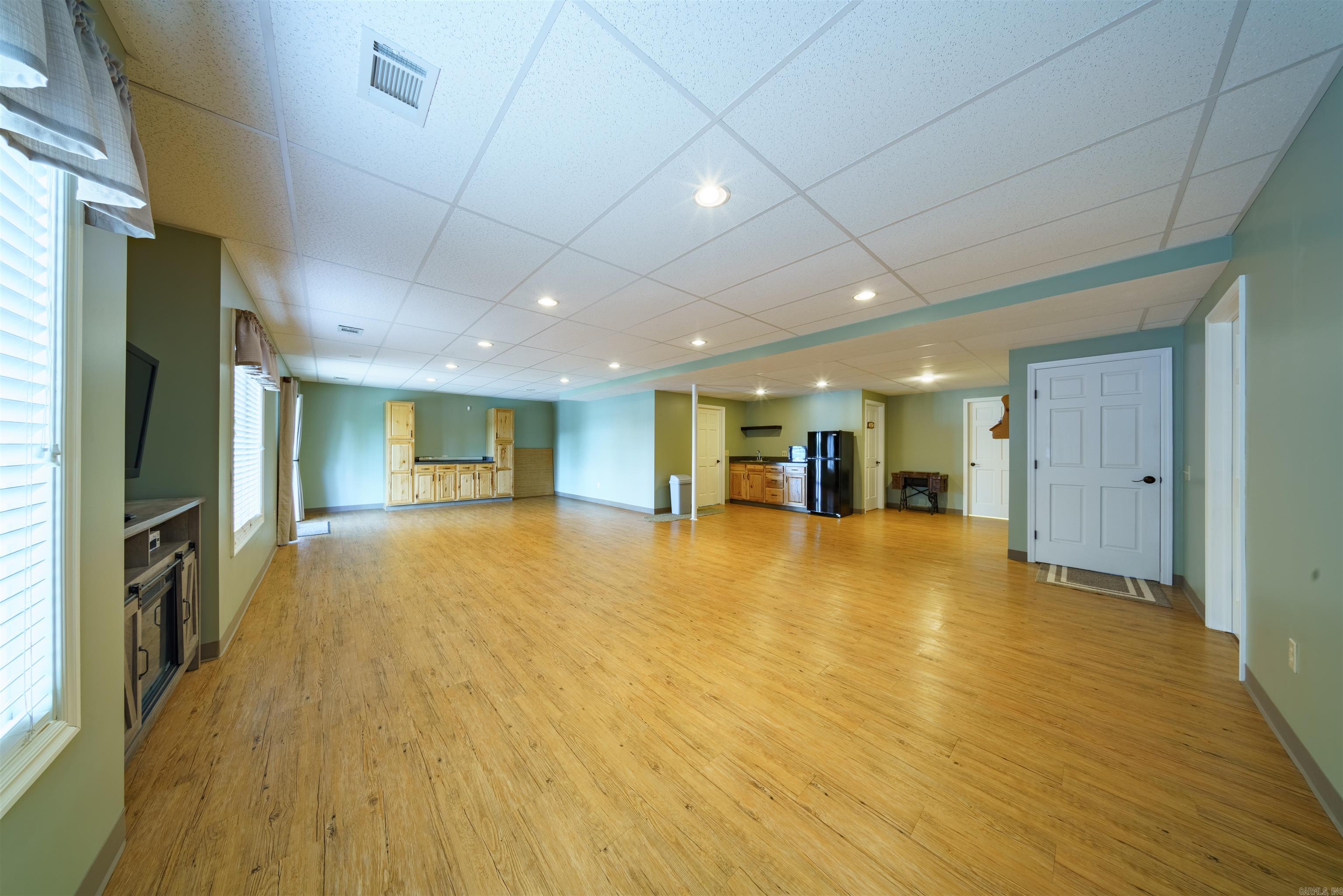 CROWN VIEW - Residential