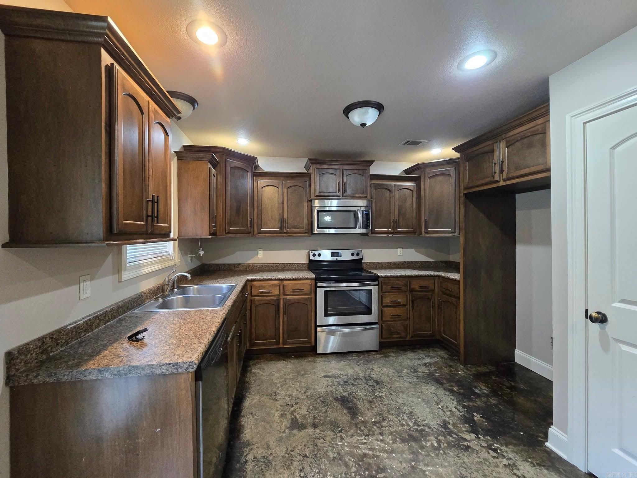 Town Lots of Brookland - Residential Lease