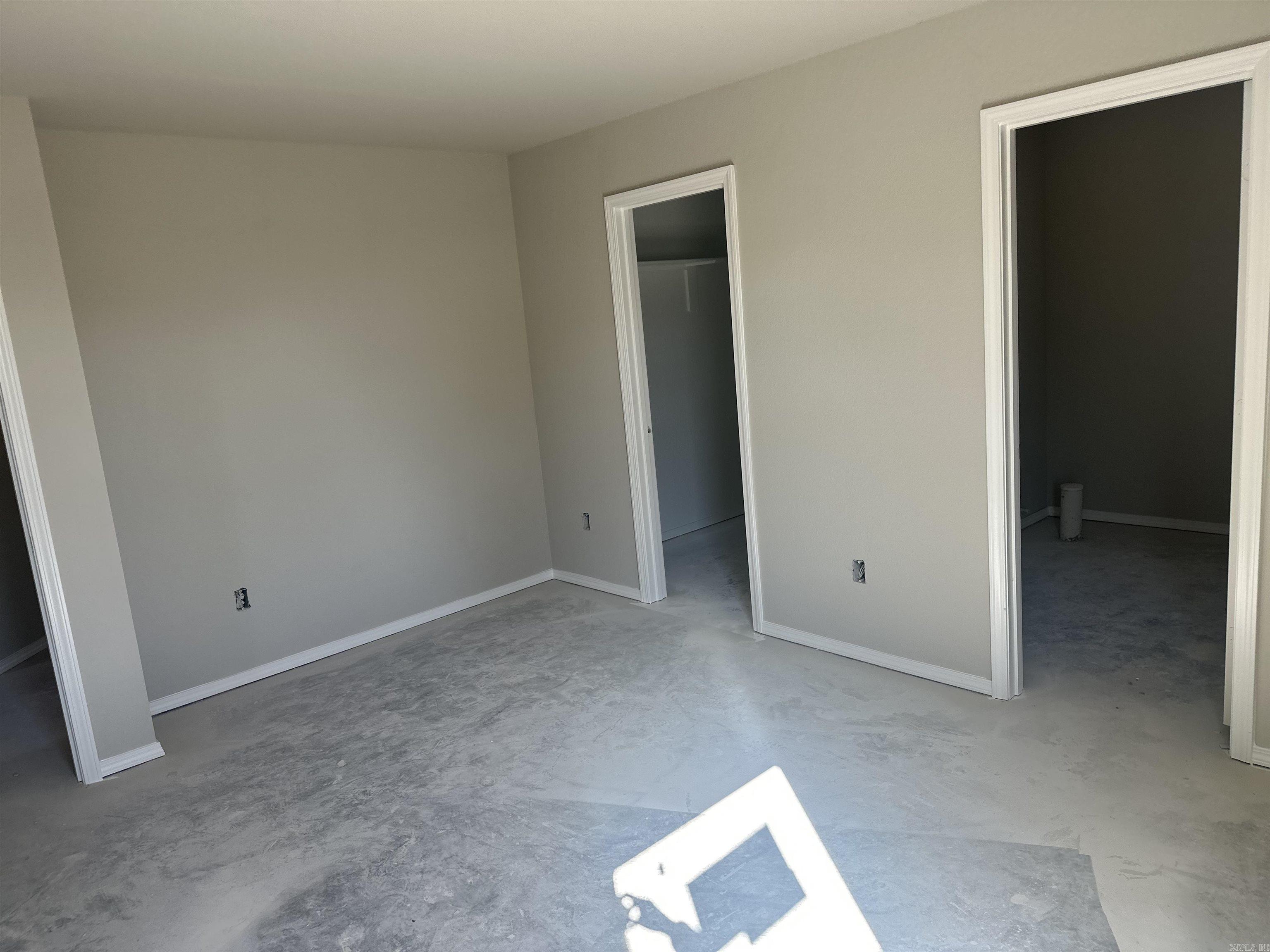 HILLDALE CROSSING - Residential