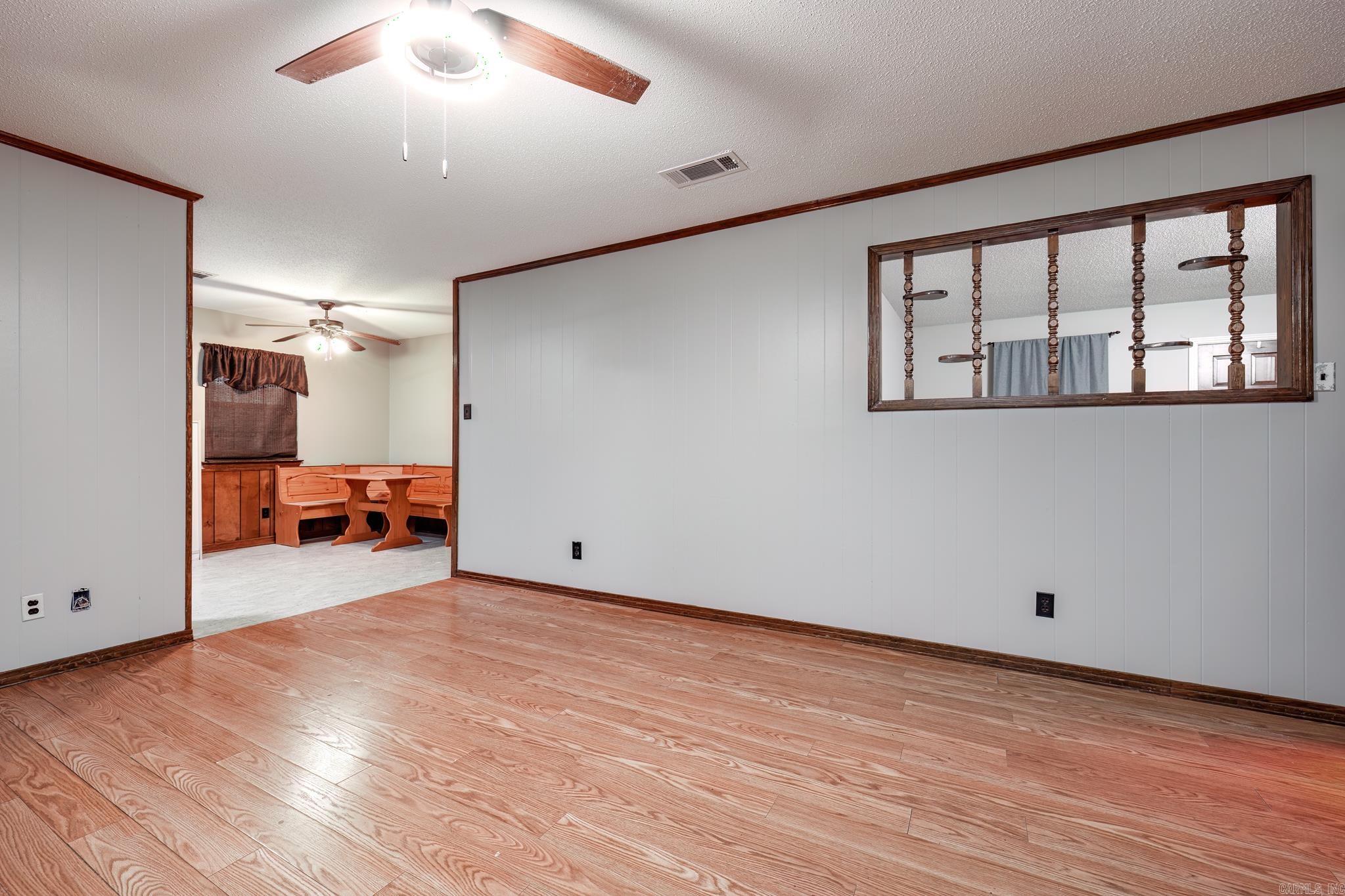 GREEN HILLS - Residential