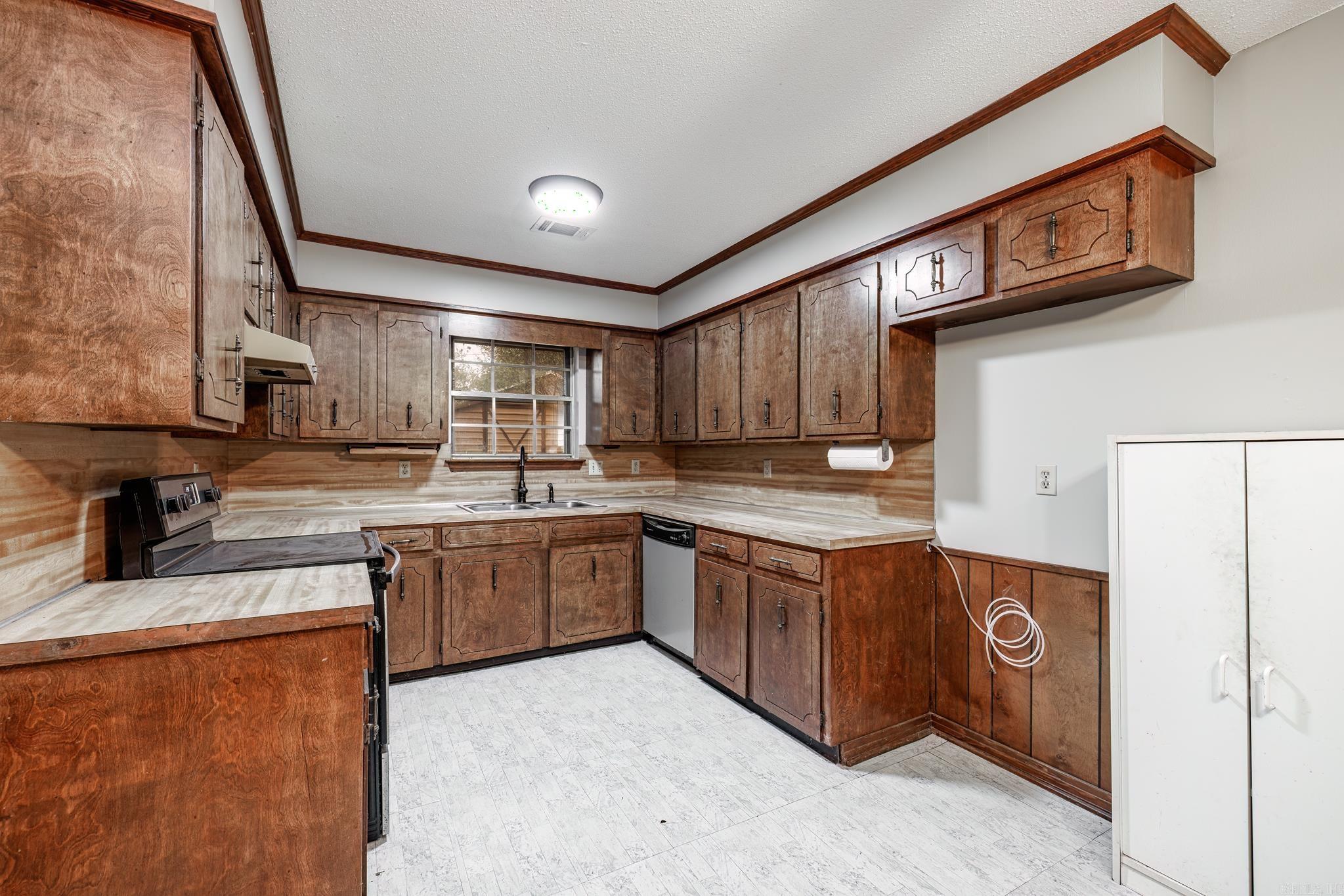 GREEN HILLS - Residential