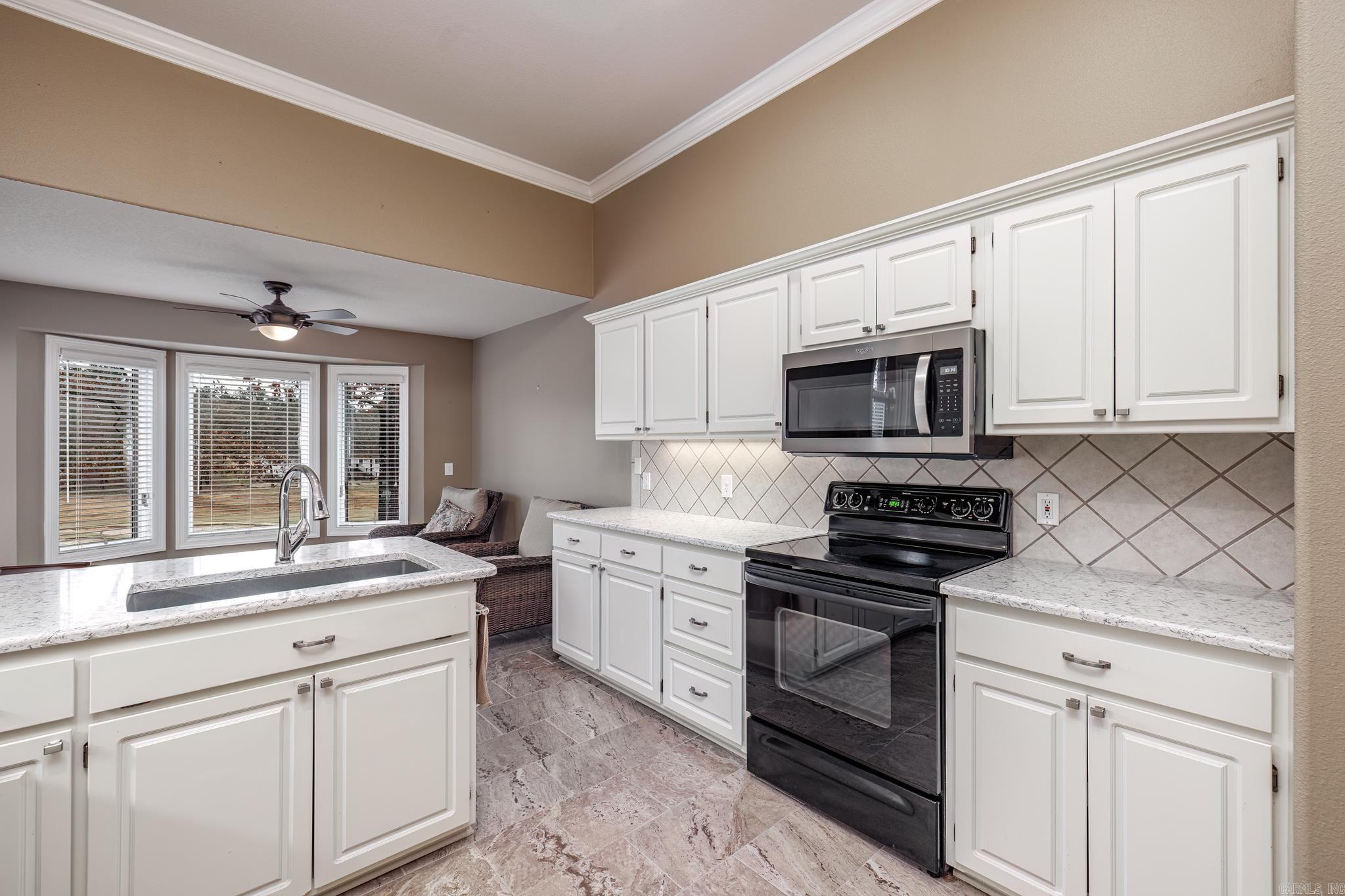 ISABELLA COURTS - Residential