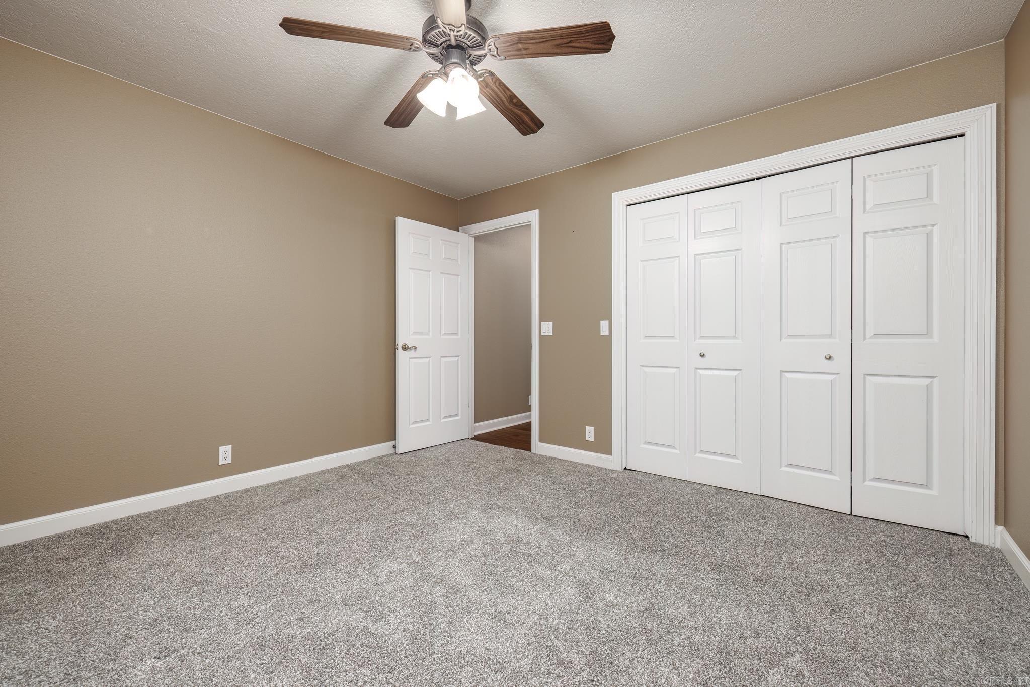 ISABELLA COURTS - Residential