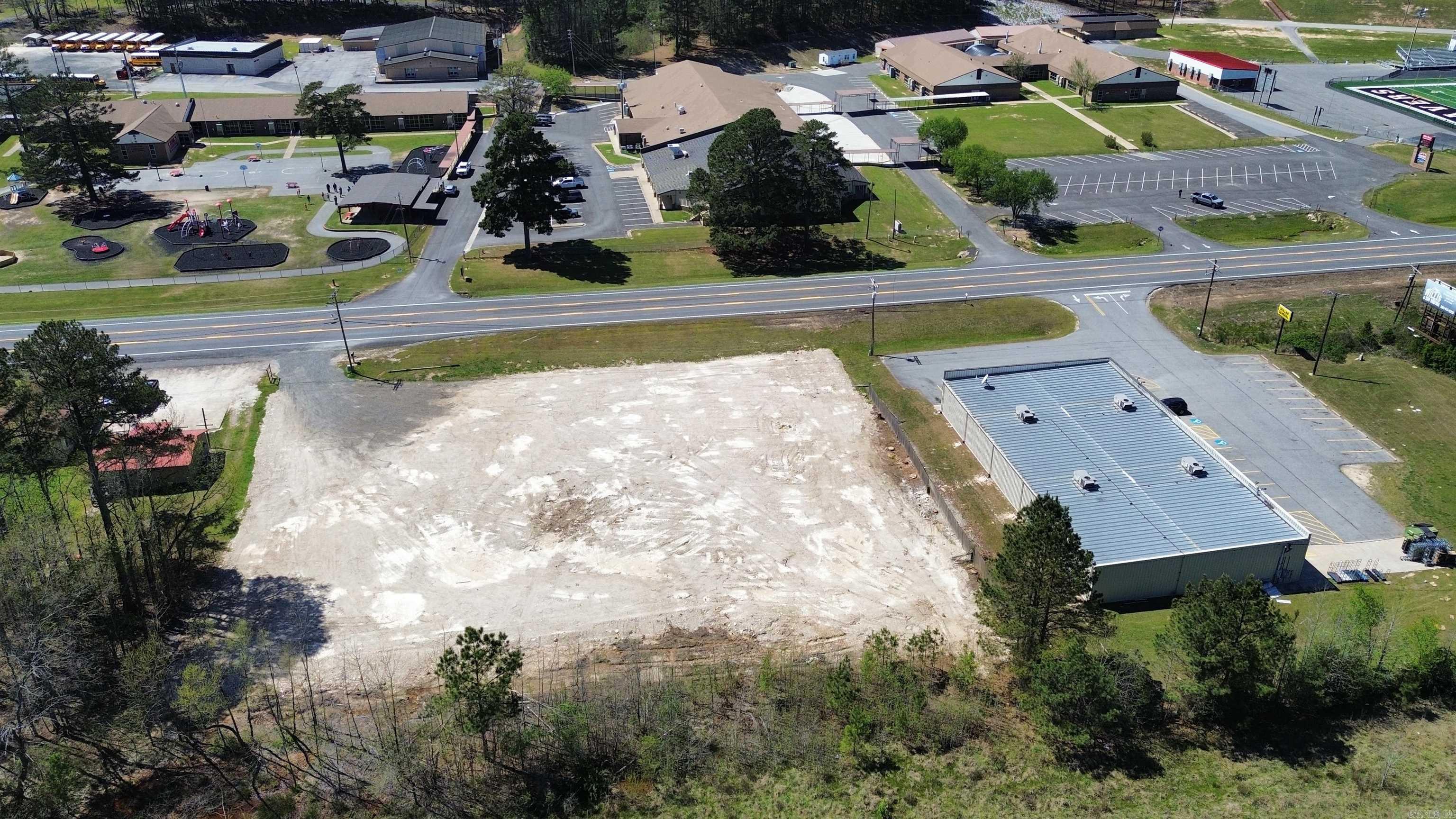 Metes & Bounds - Commercial Sale