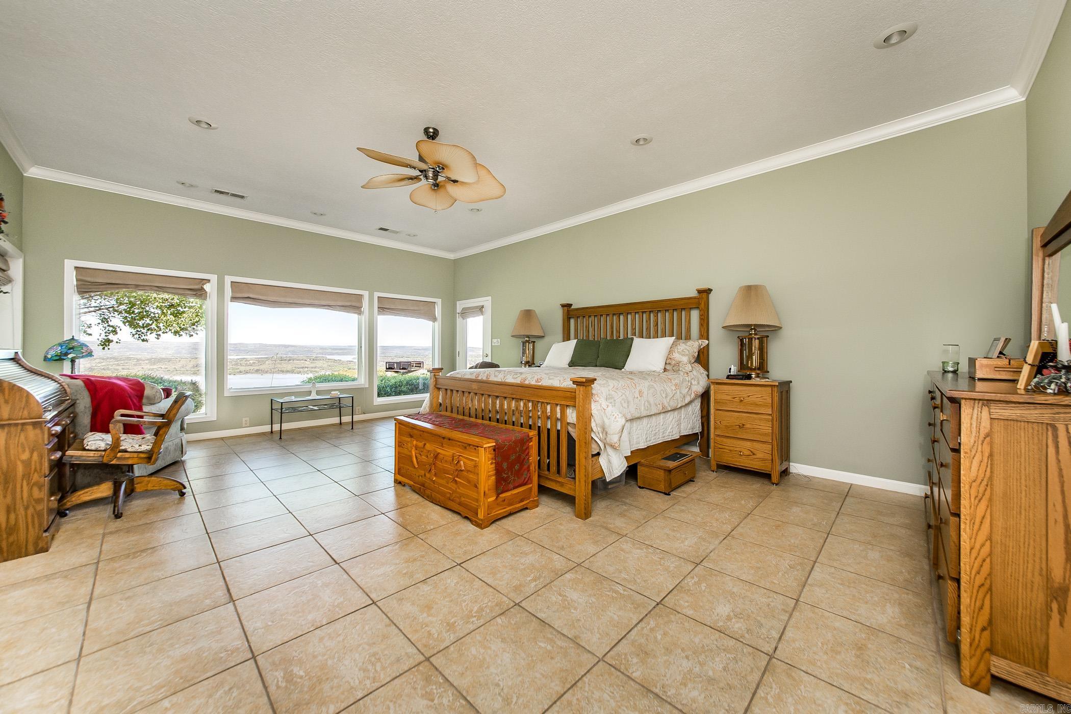 CLIFFVIEW TRACTS - Residential