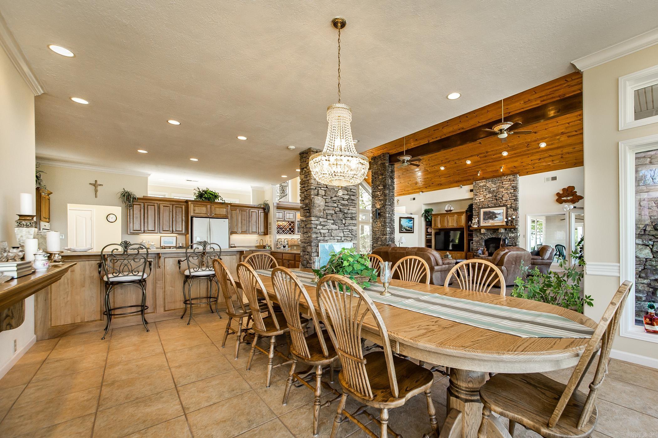 CLIFFVIEW TRACTS - Residential