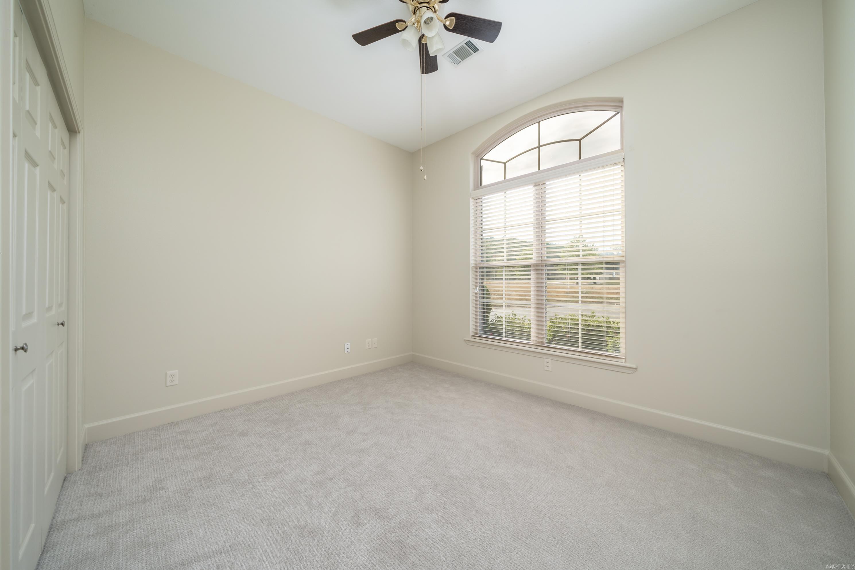 The Legends - Residential