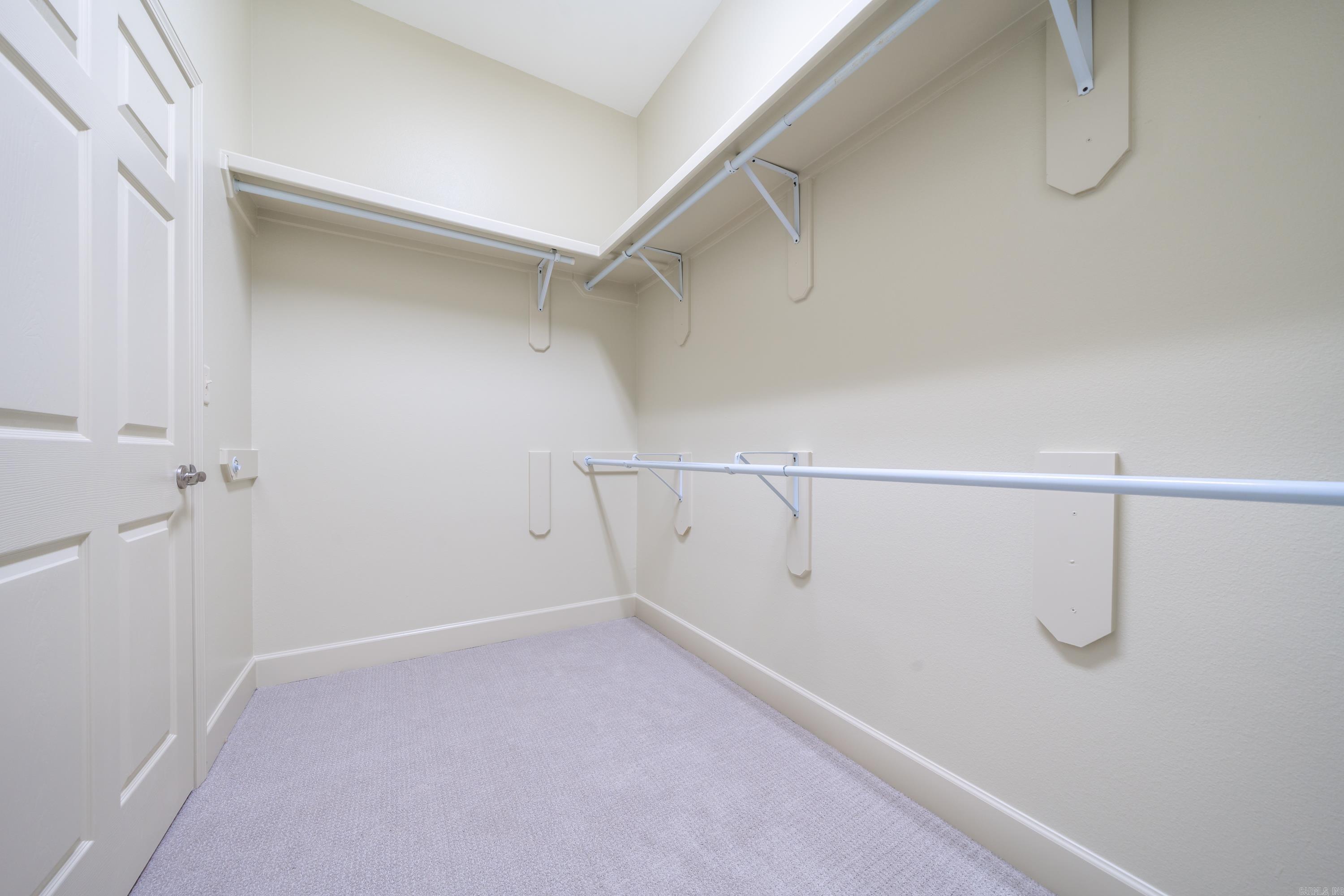 The Legends - Residential