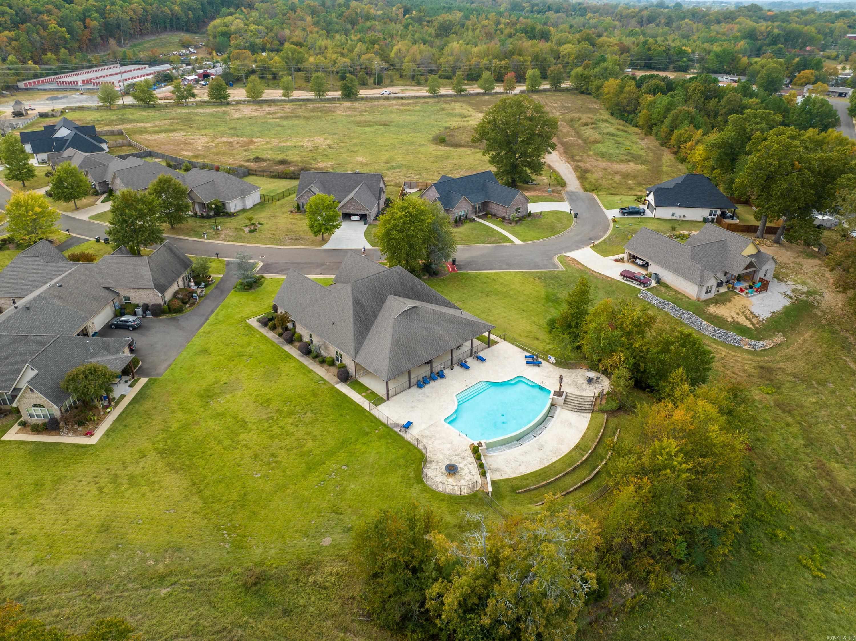 The Legends - Residential