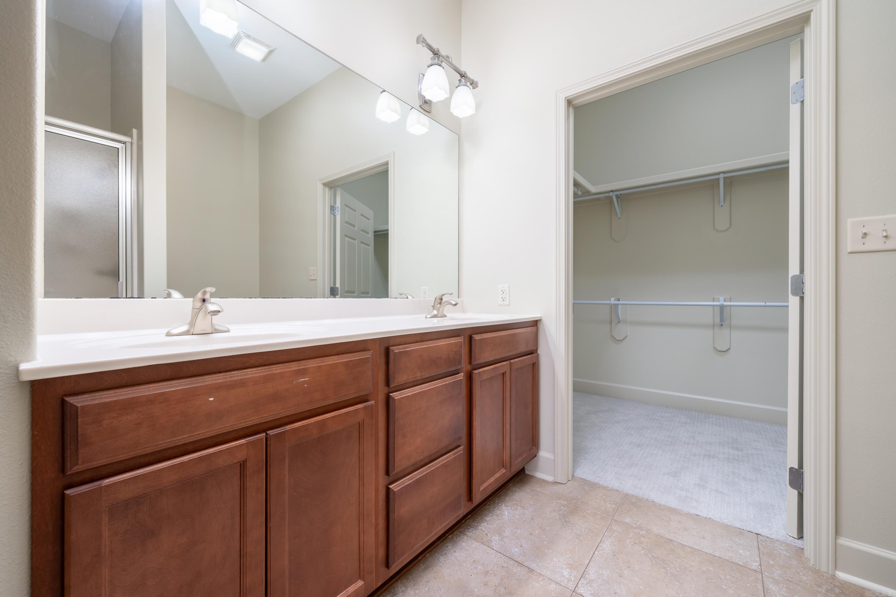 The Legends - Residential