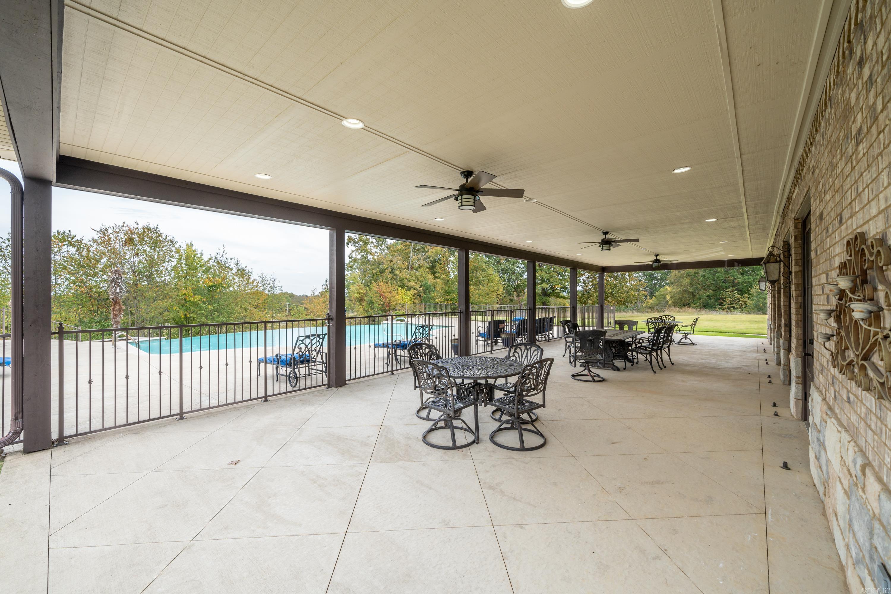 The Legends - Residential