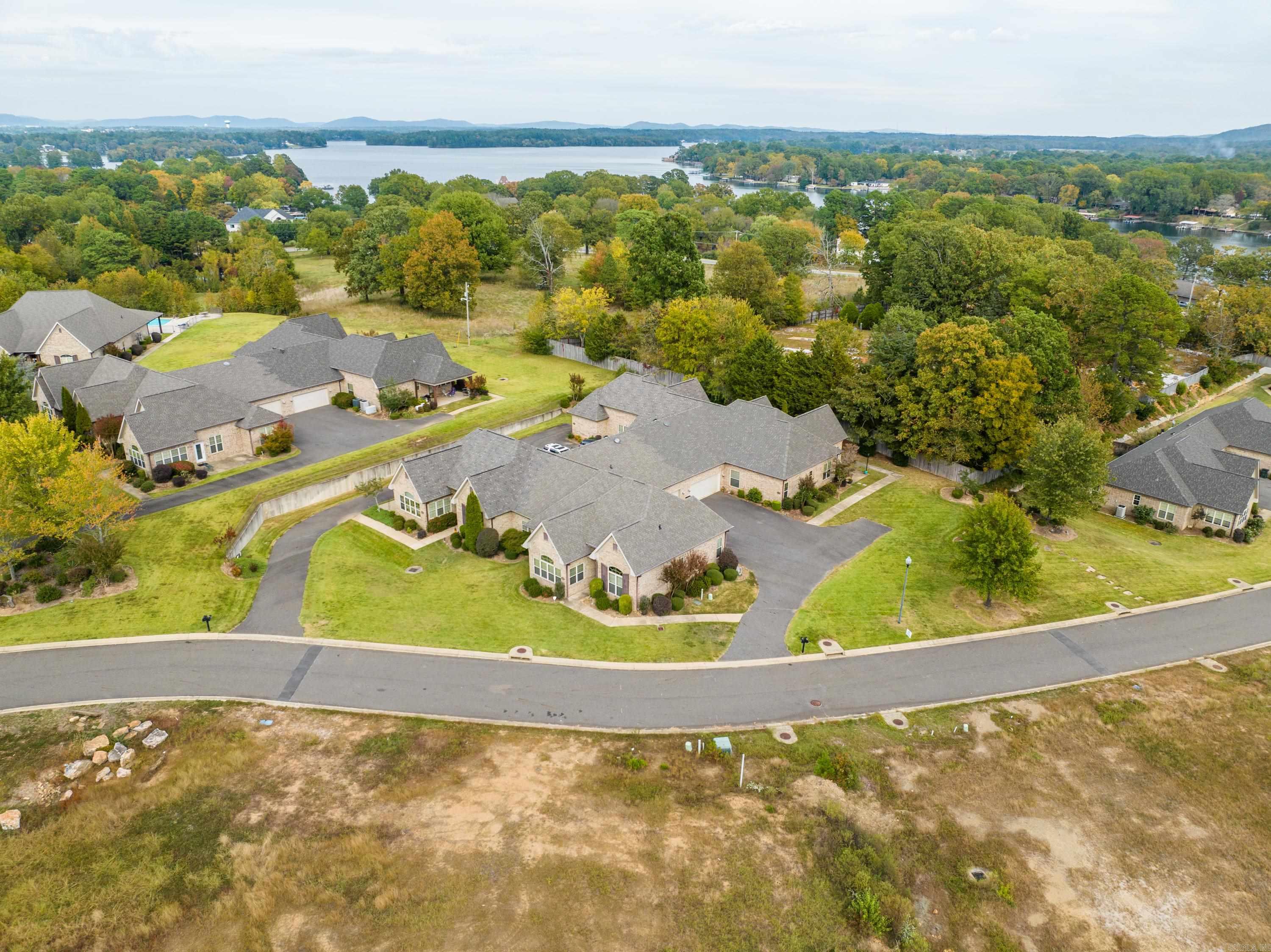 The Legends - Residential