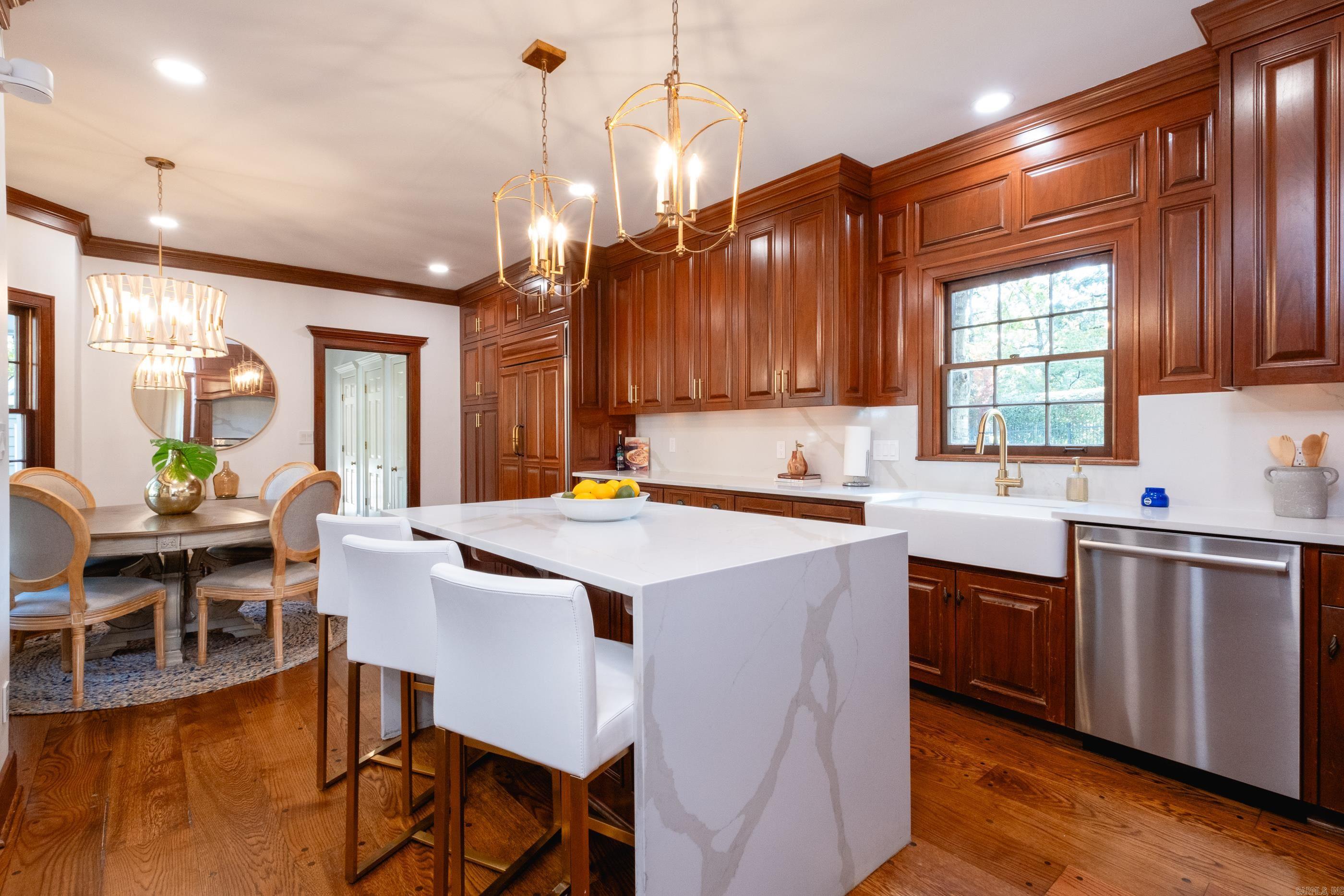 PLEASANT VALLEY - Residential