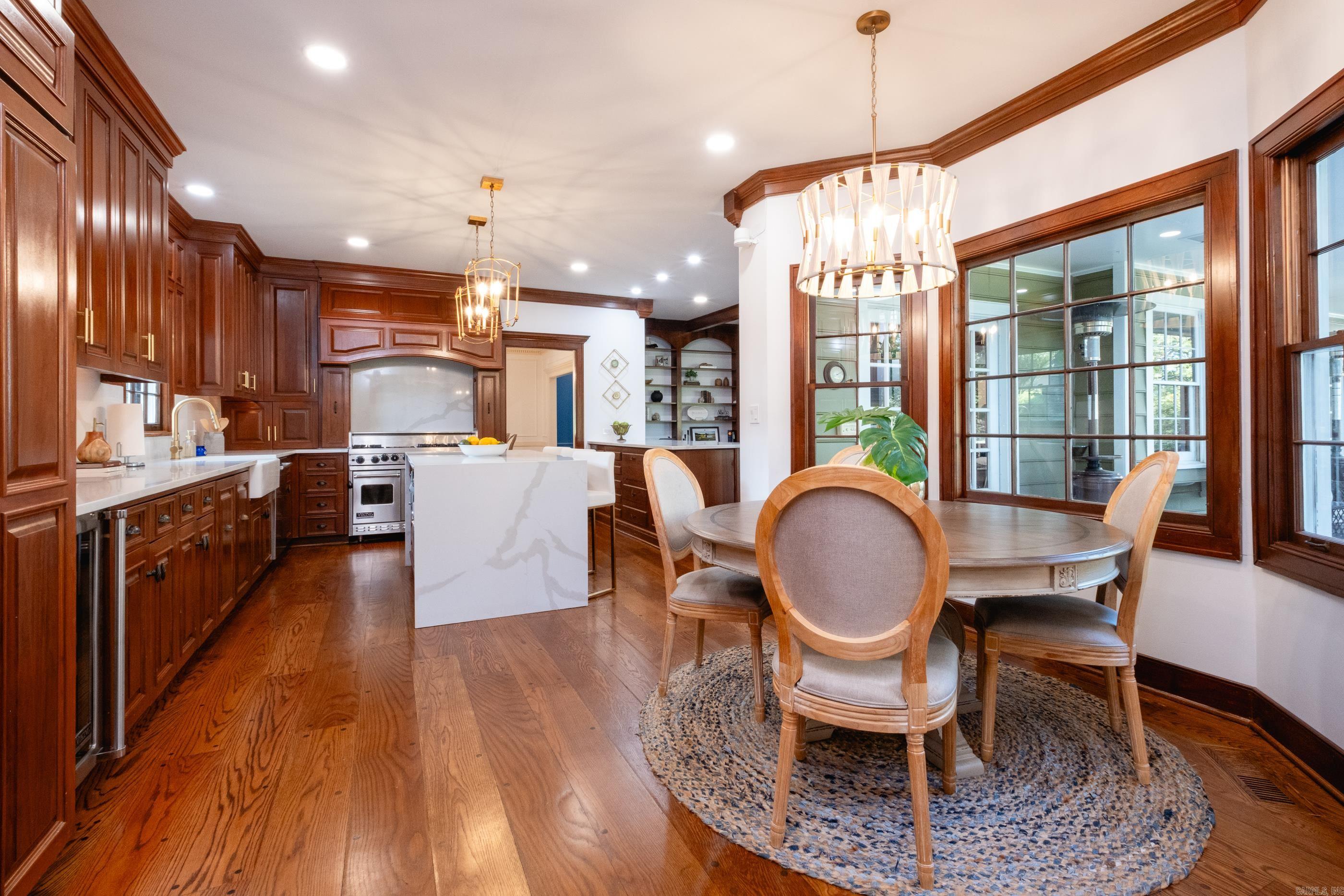 PLEASANT VALLEY - Residential