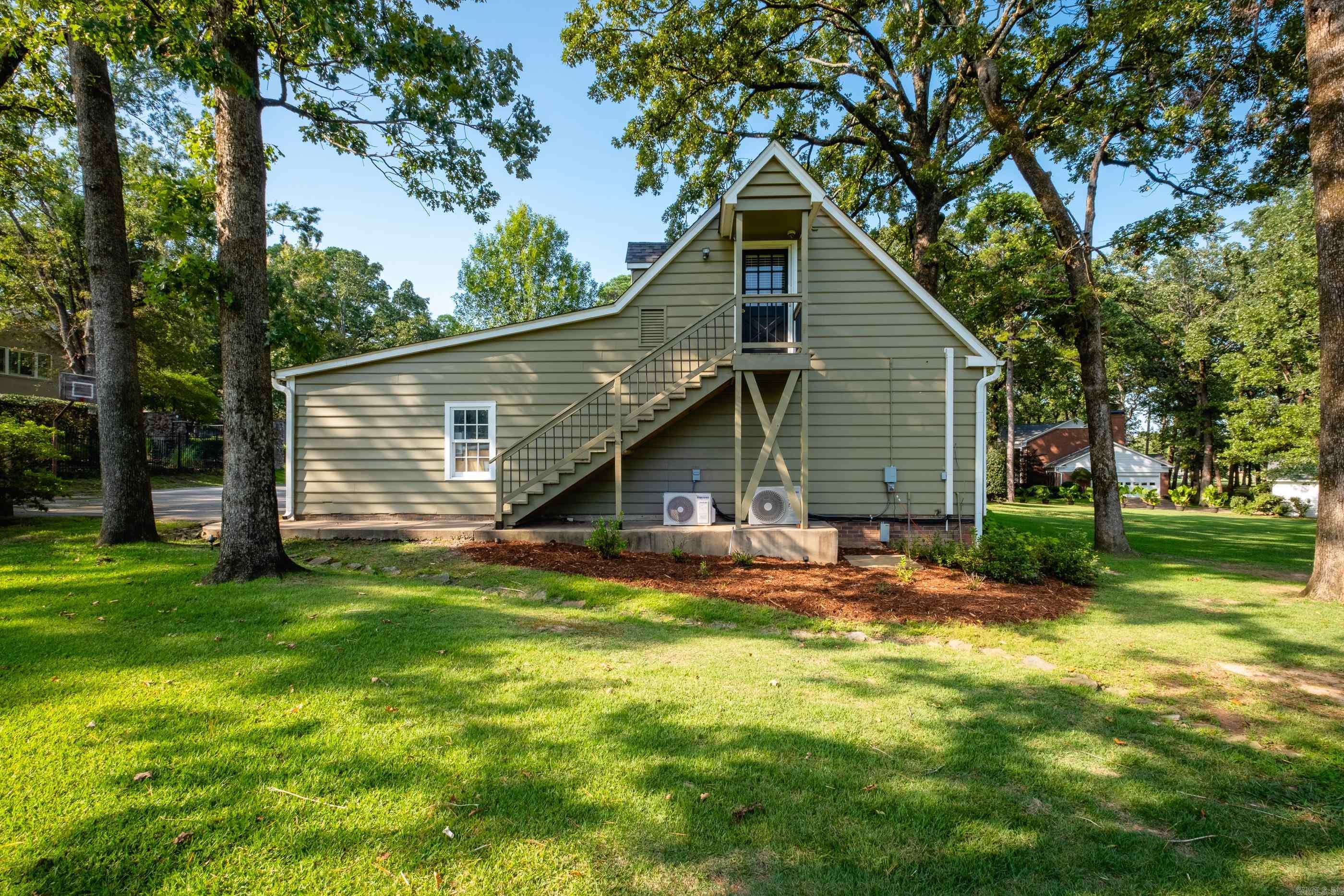 PLEASANT VALLEY - Residential