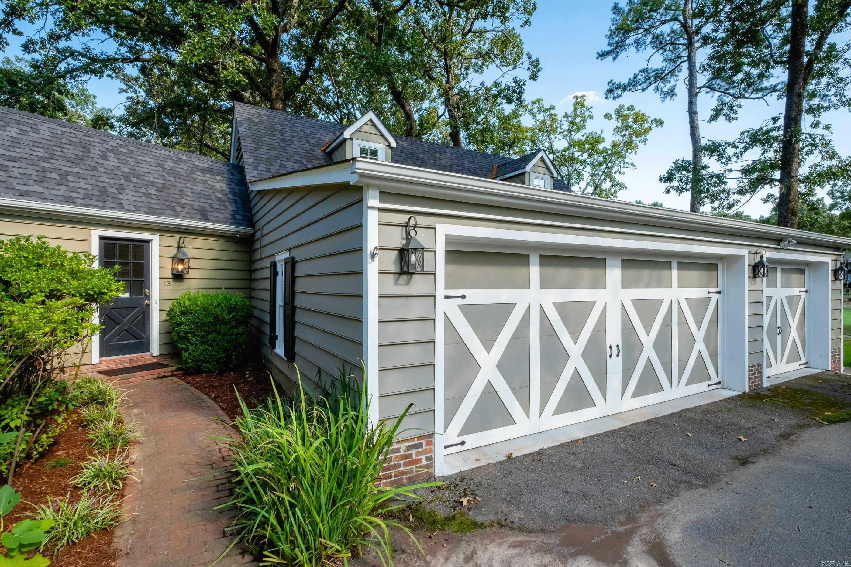 PLEASANT VALLEY - Residential