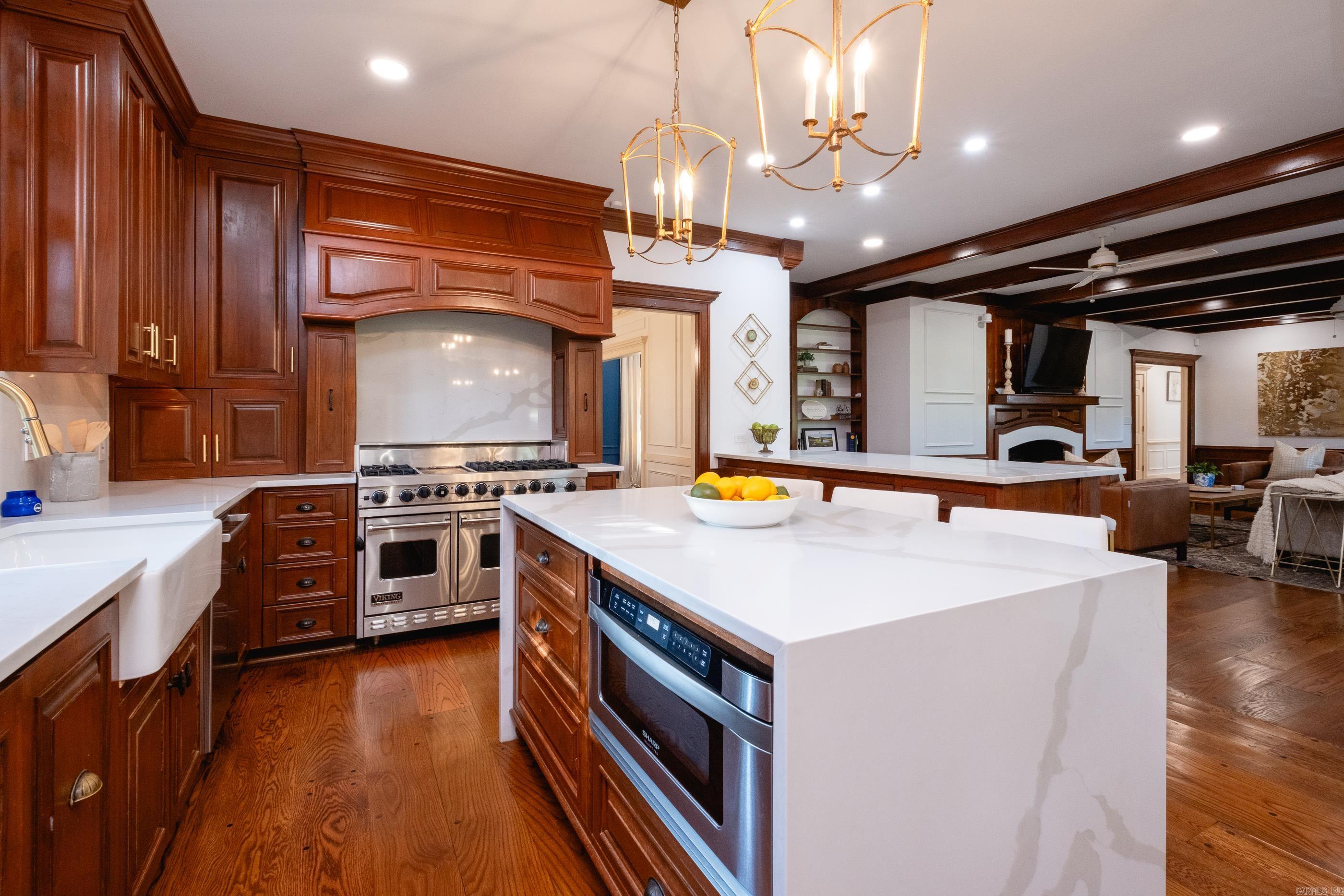 PLEASANT VALLEY - Residential