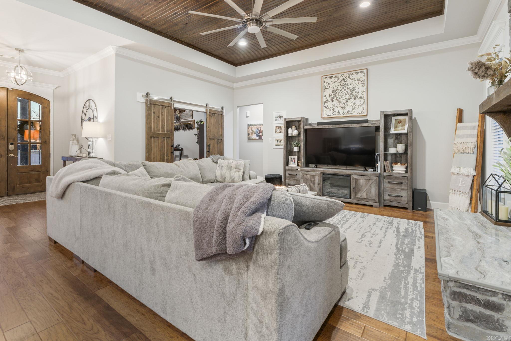 SPRINGDALE ESTATES - Residential