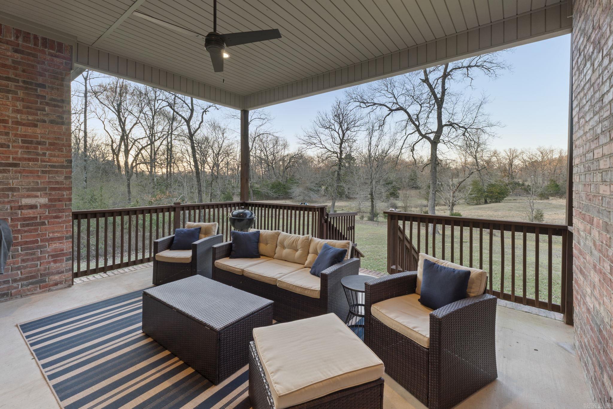 SPRINGDALE ESTATES - Residential