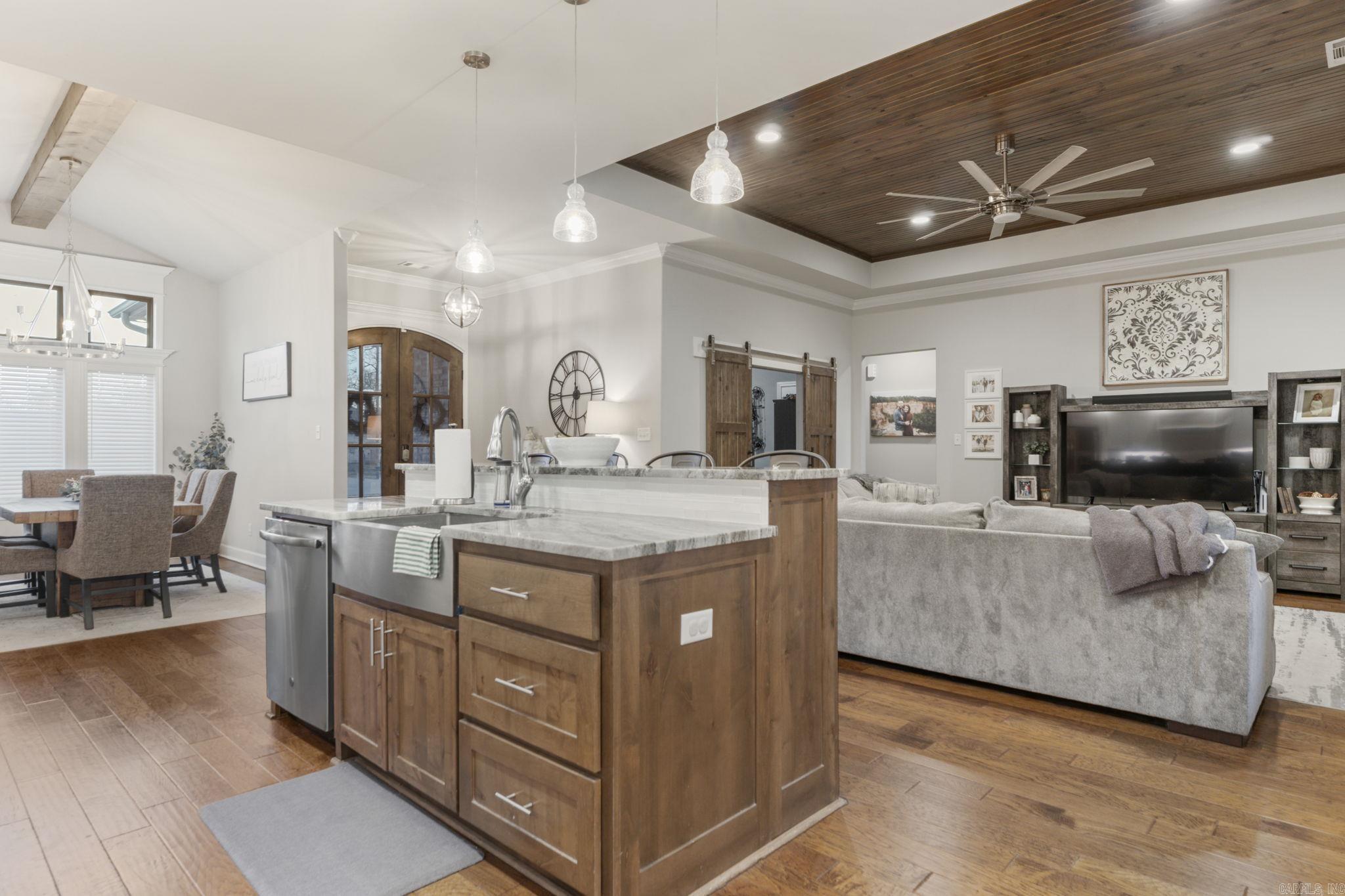 SPRINGDALE ESTATES - Residential