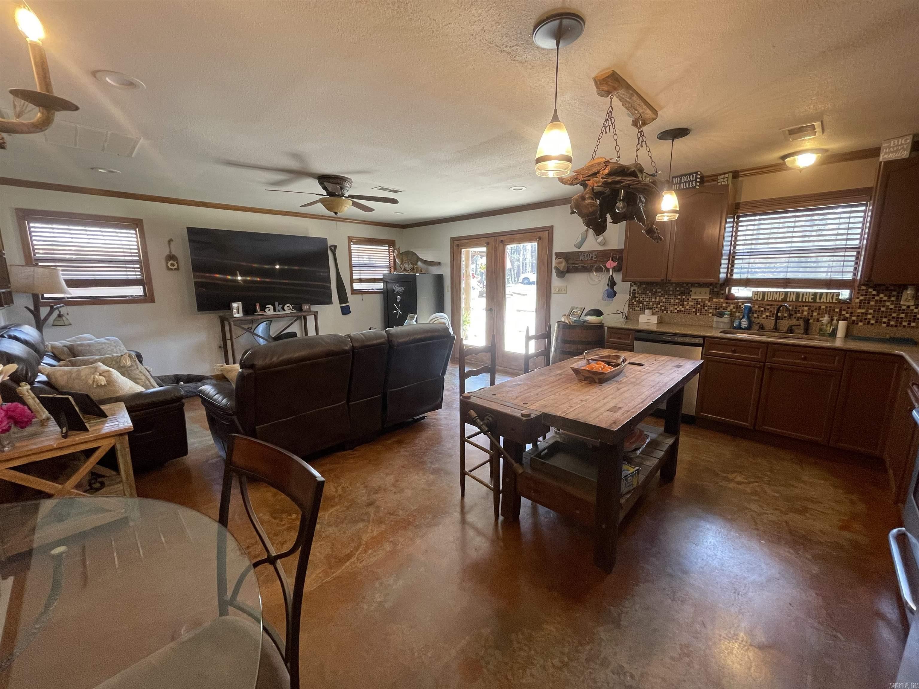 Lakeshore Hills II - Residential