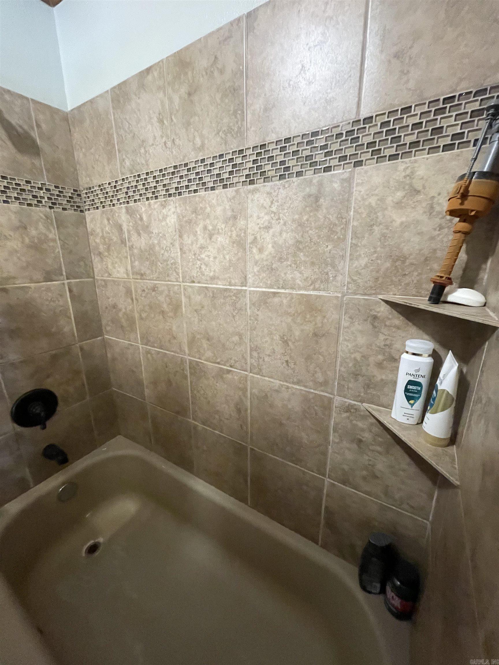 Lakeshore Hills II - Residential