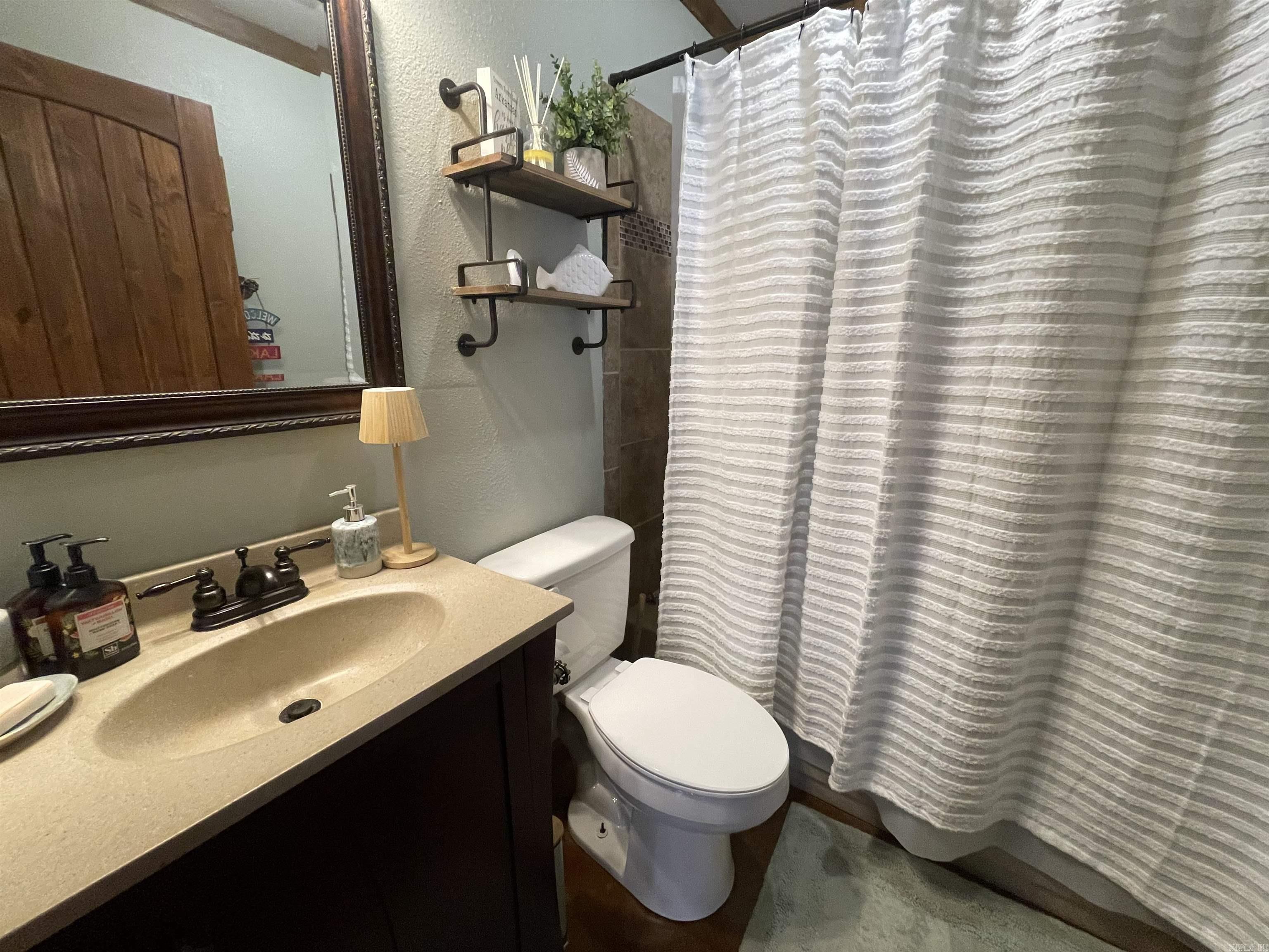 Lakeshore Hills II - Residential