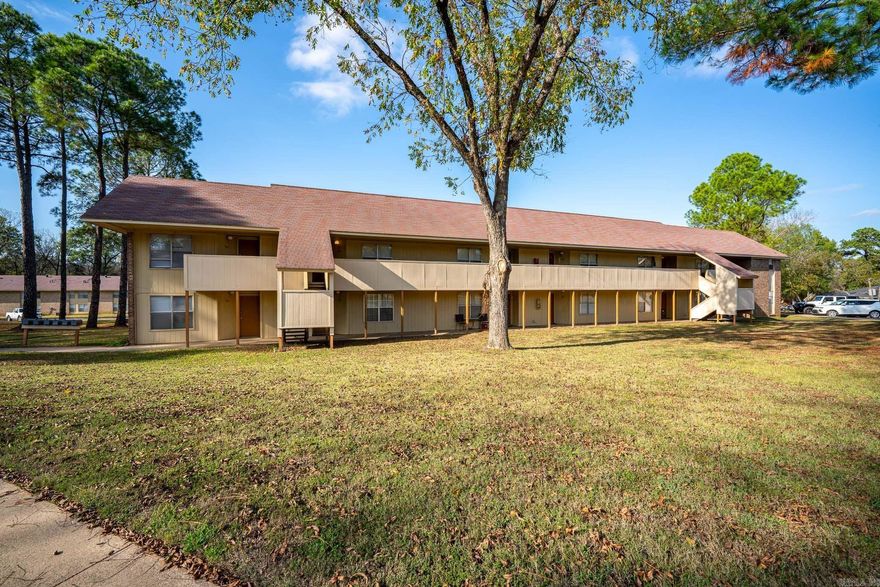 Well maintained established apartment complex in Morrilton! This 2-bedroom unit is an upstairs level unit that has been updated with newer flooring, newer paint, newer appliances and fixtures. Interior amenities include spacious living room & bedrooms, abundant storage, gas range/oven & refrigerator, pantry, central HVAC, and more! Coin operated laundry facility is onsite for added convenience. Water, sewer, trash, & natural gas are included in the rent! Available Now - 1 small pet negotiable under 15 pounds with a non-refundable pet fee & $25 monthly pet rent. ***PLEASE NOTE WE DO NOT ADVERTISE ON CRAIGSLIST OR FACEBOOK MARKETPLACE. ANY LISTING OF OURS SEEN IS A SCAM!!!***