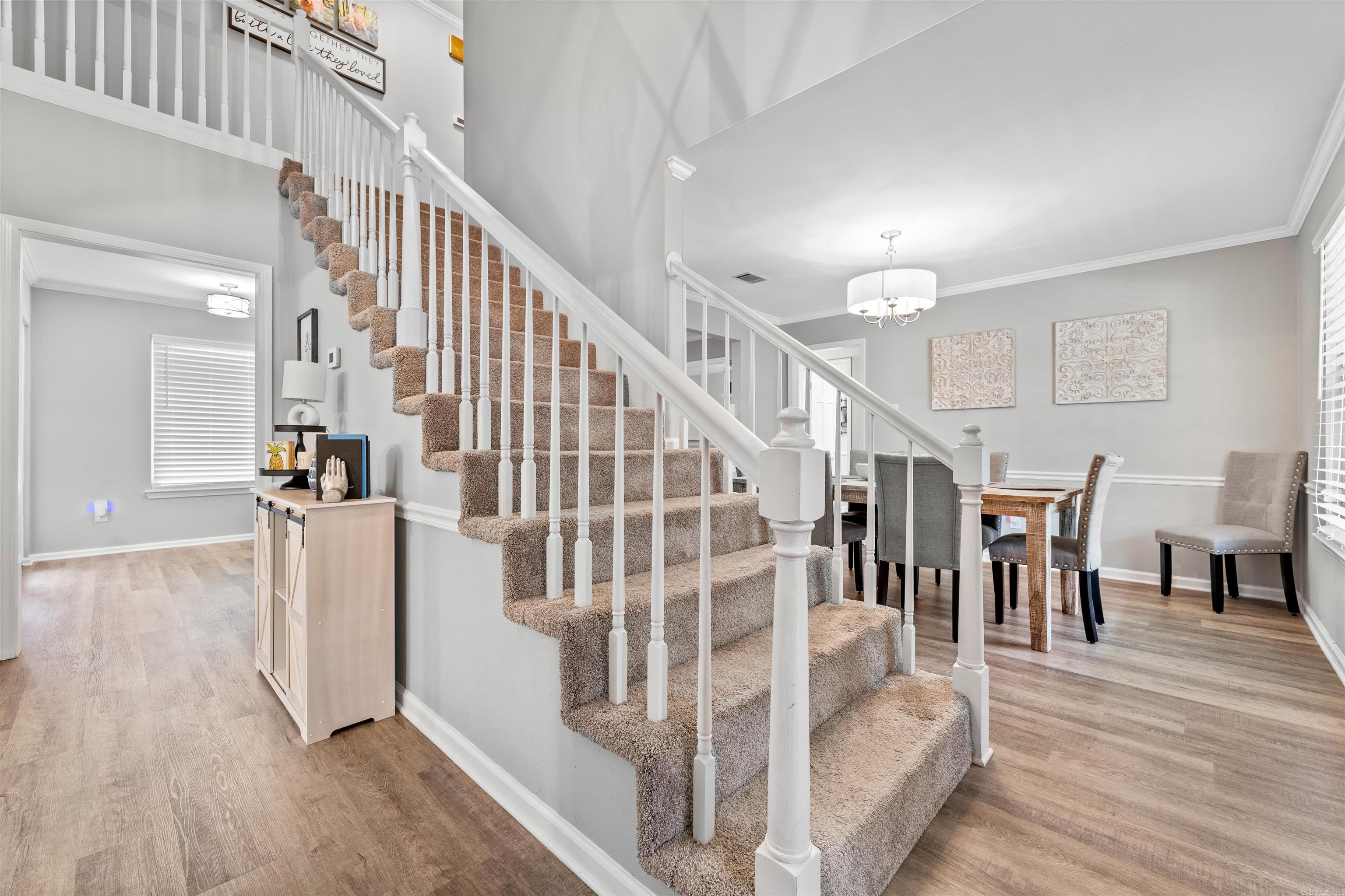 INDIAN HILLS - Residential