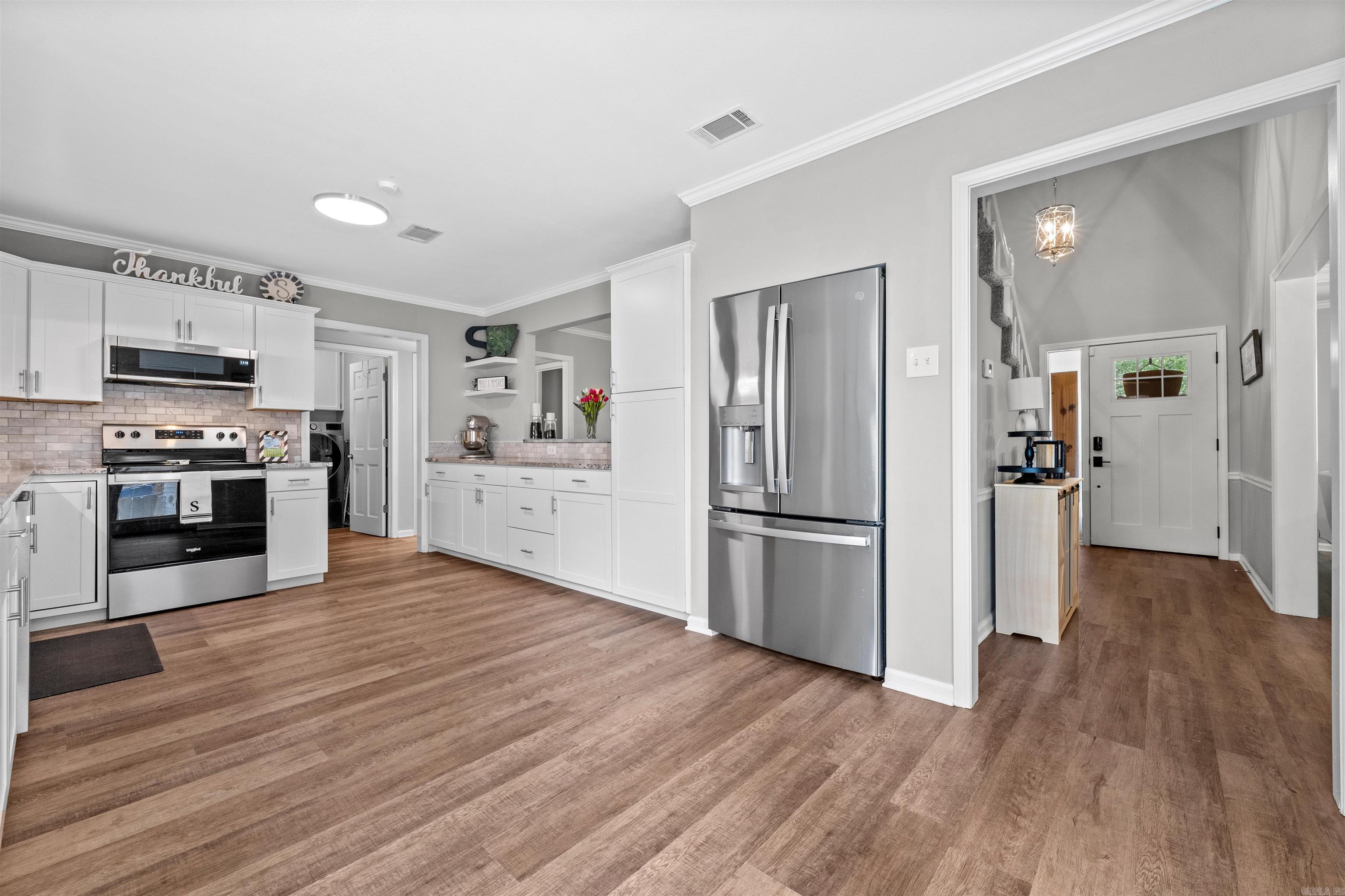 INDIAN HILLS - Residential