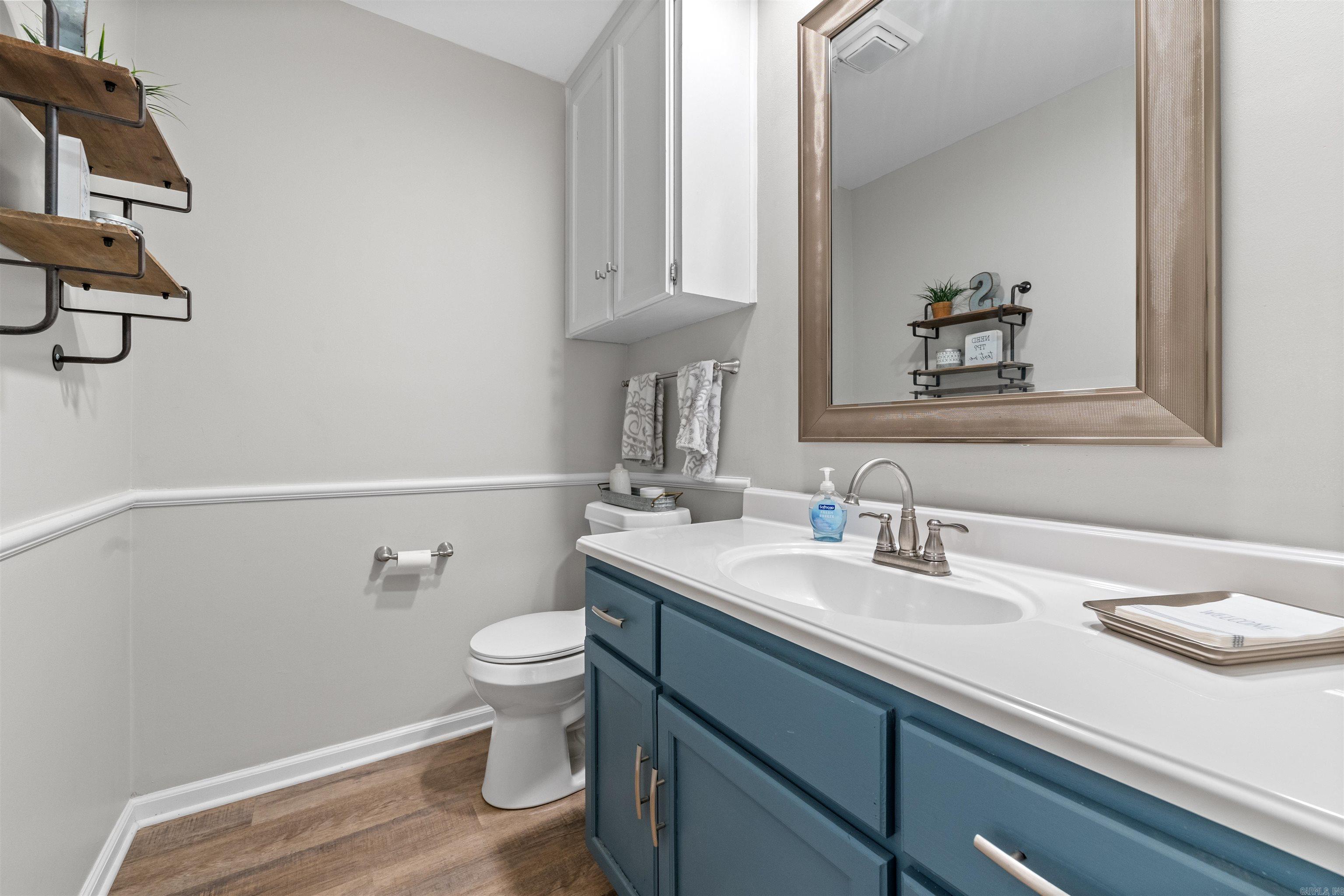 INDIAN HILLS - Residential