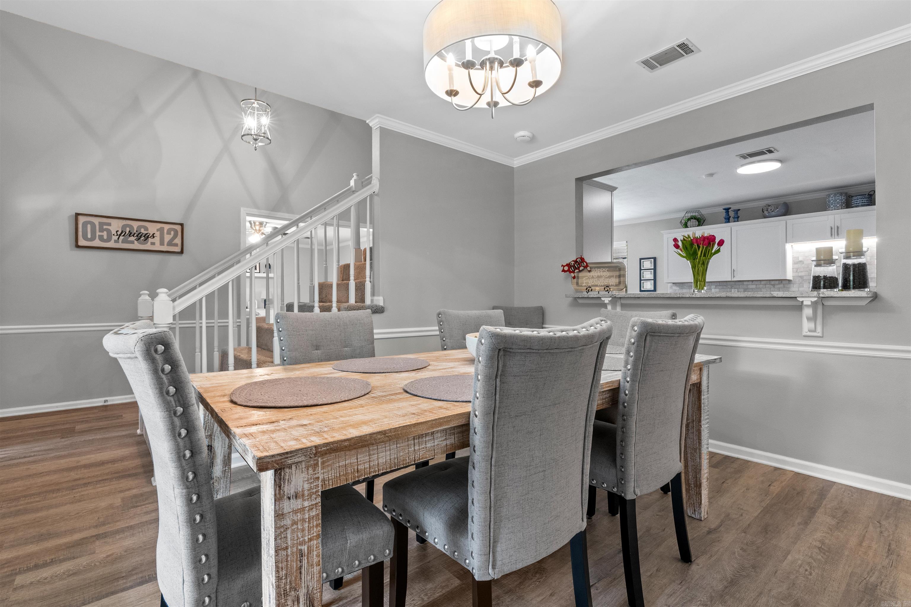 INDIAN HILLS - Residential