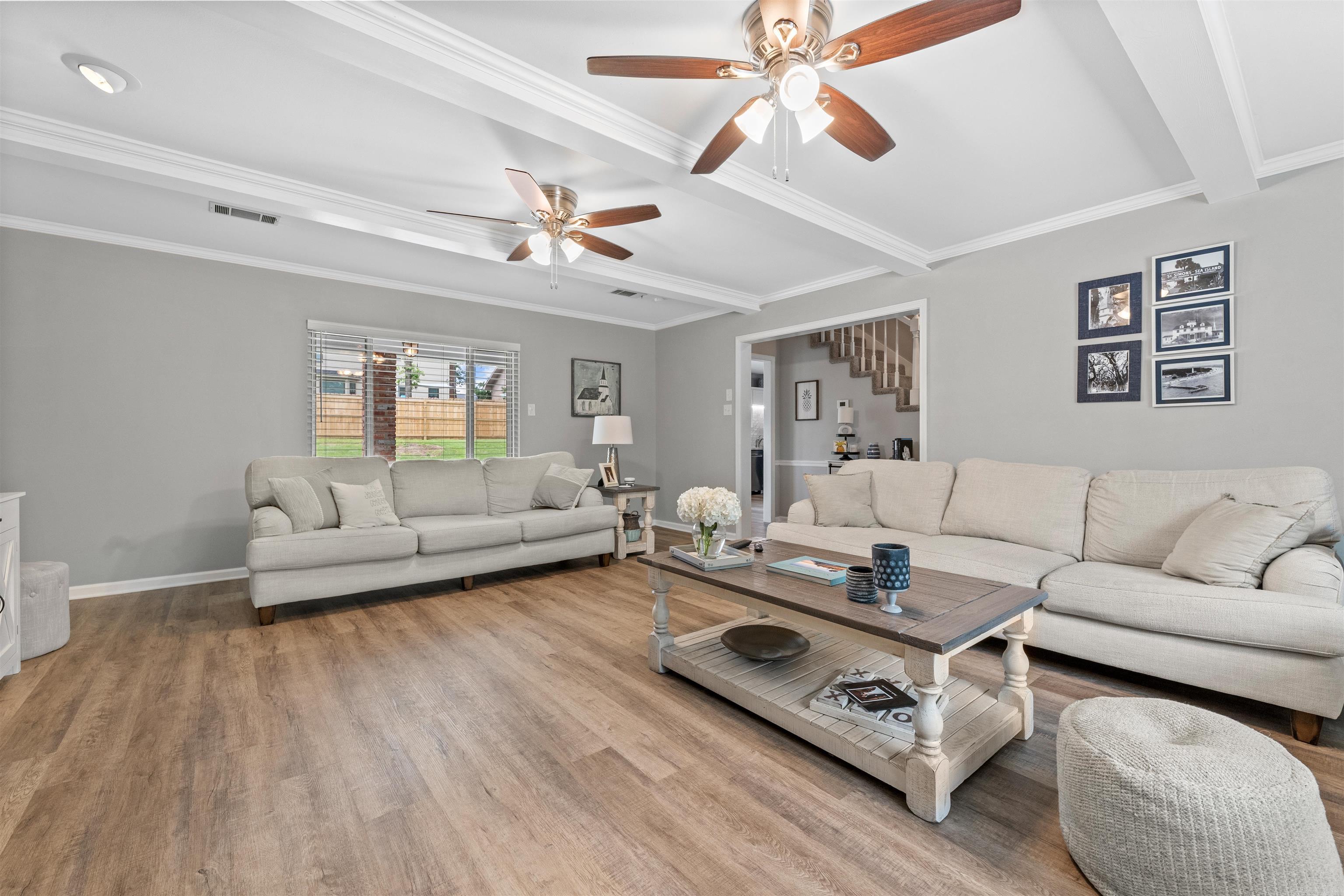 INDIAN HILLS - Residential