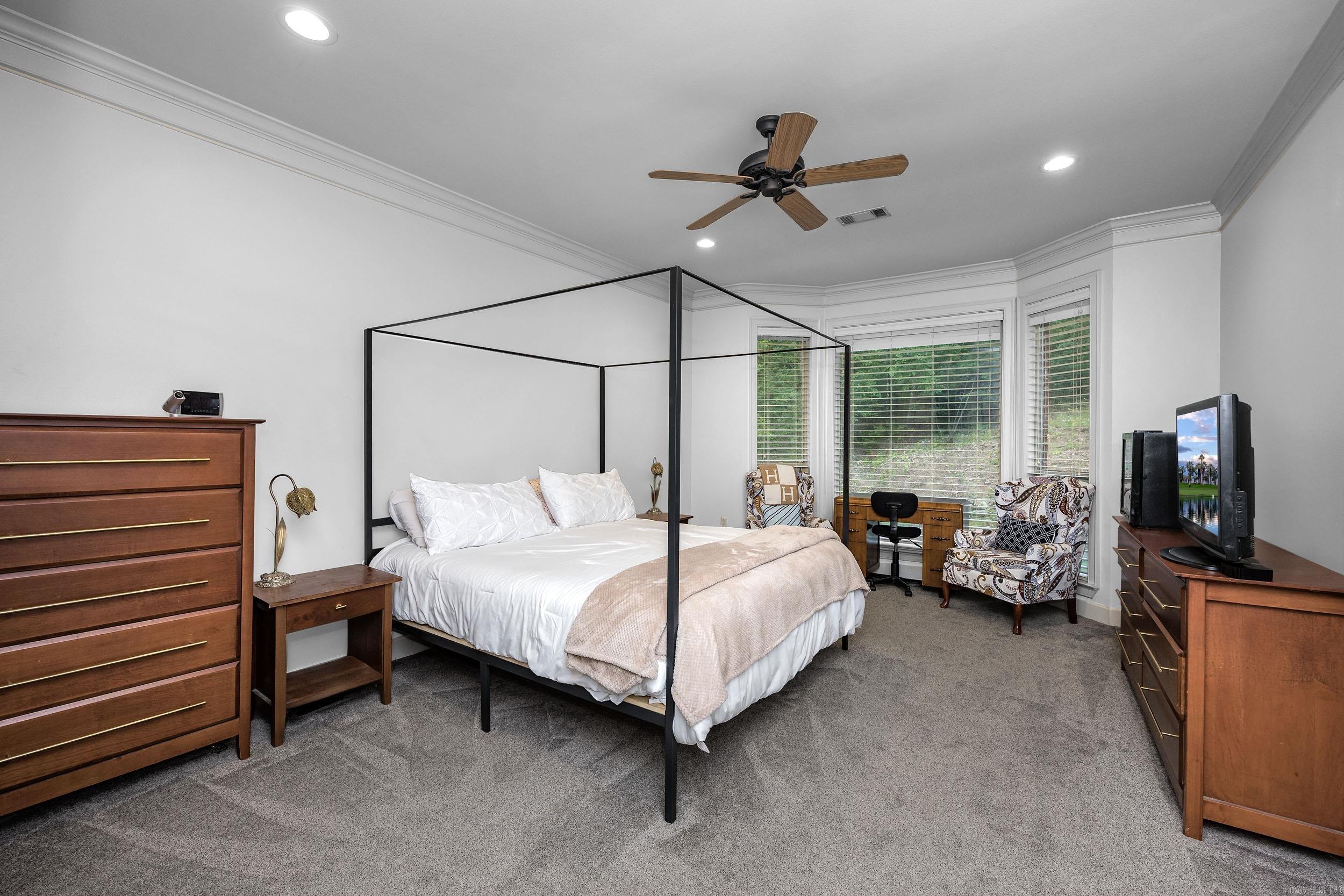 CHENAL VALLEY CHALAMONT PLACE - Residential