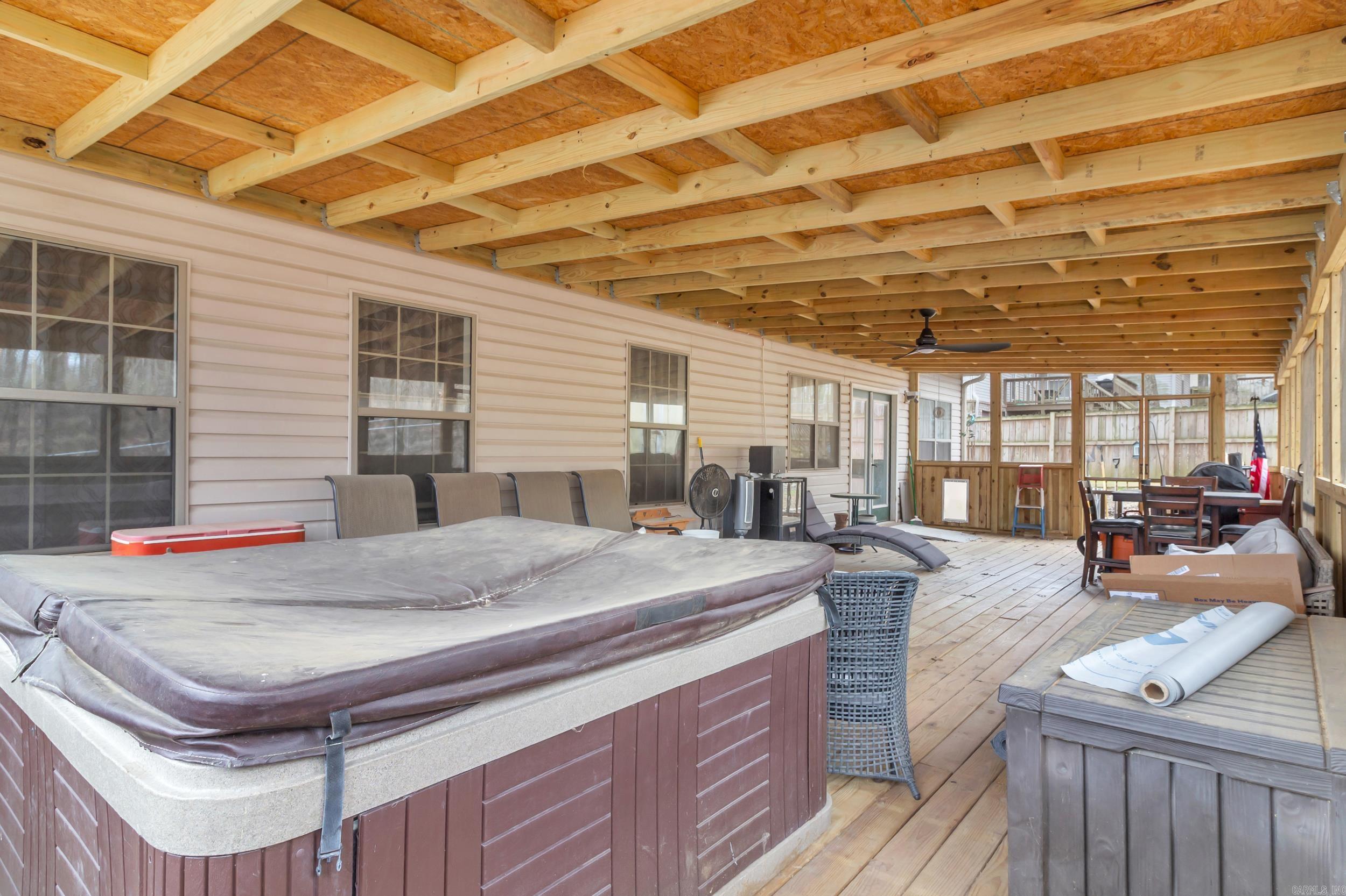 CABOT HIGHLANDS - Residential