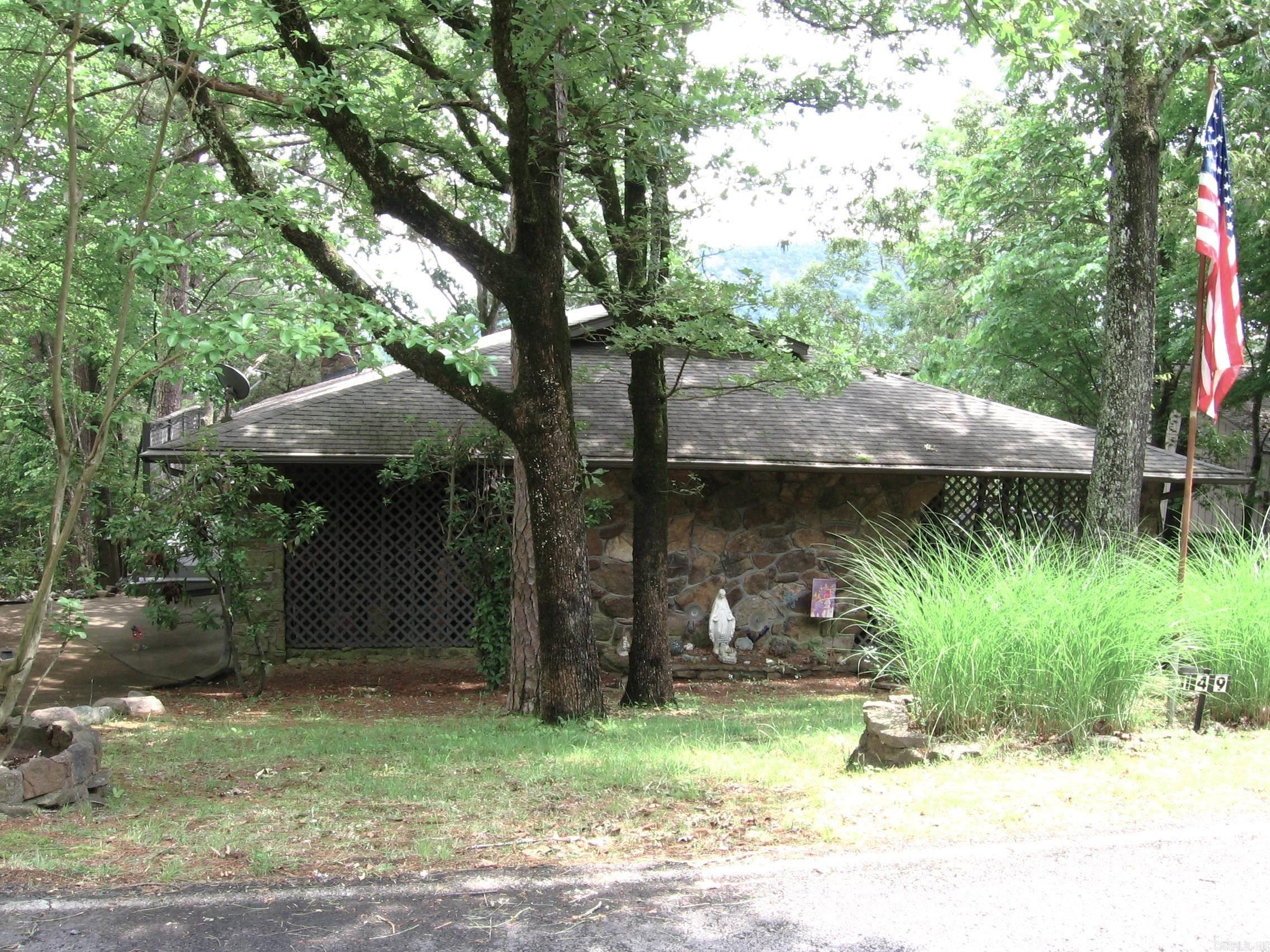 HAMILTON HILLS - Residential