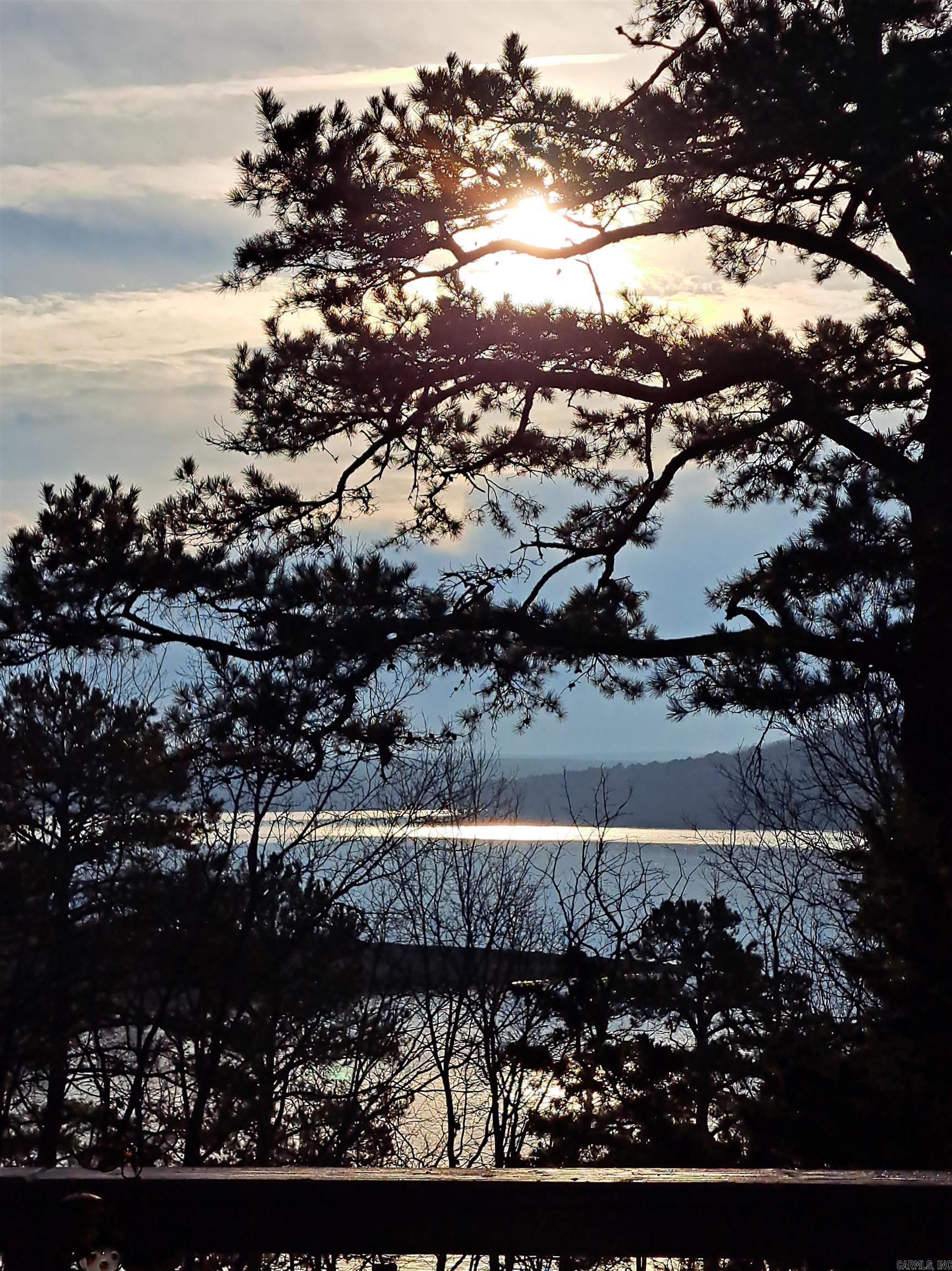 HAMILTON HILLS - Residential