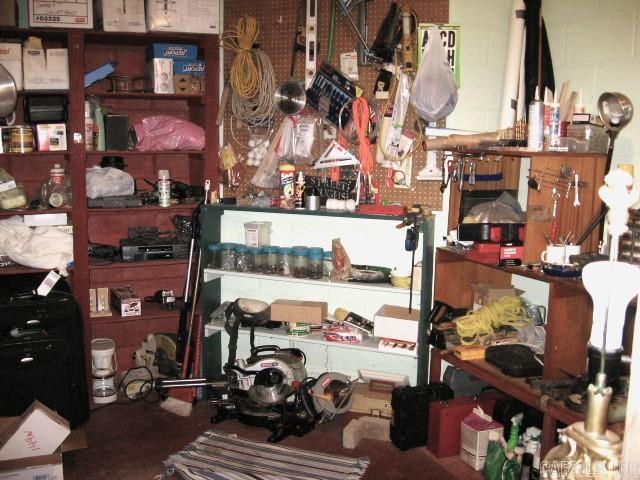 HAMILTON HILLS - Residential