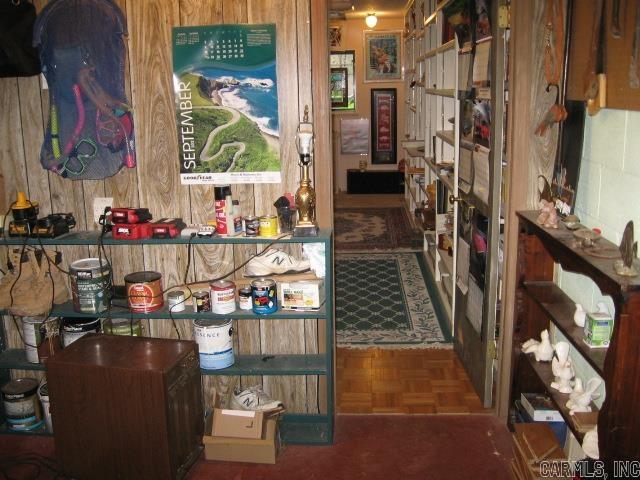 HAMILTON HILLS - Residential