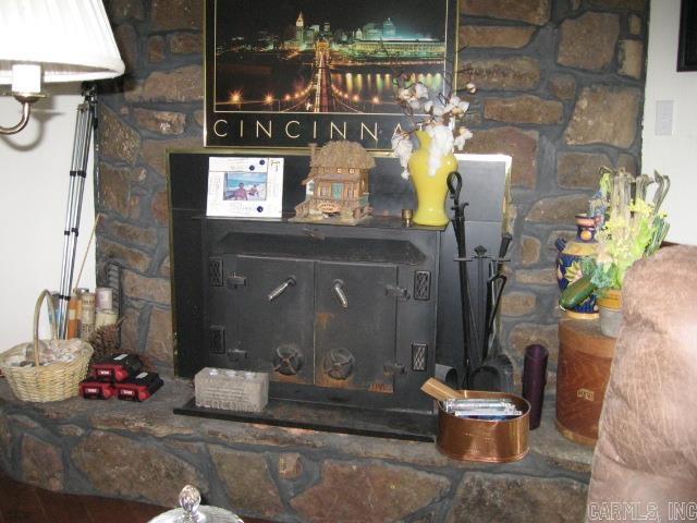 HAMILTON HILLS - Residential