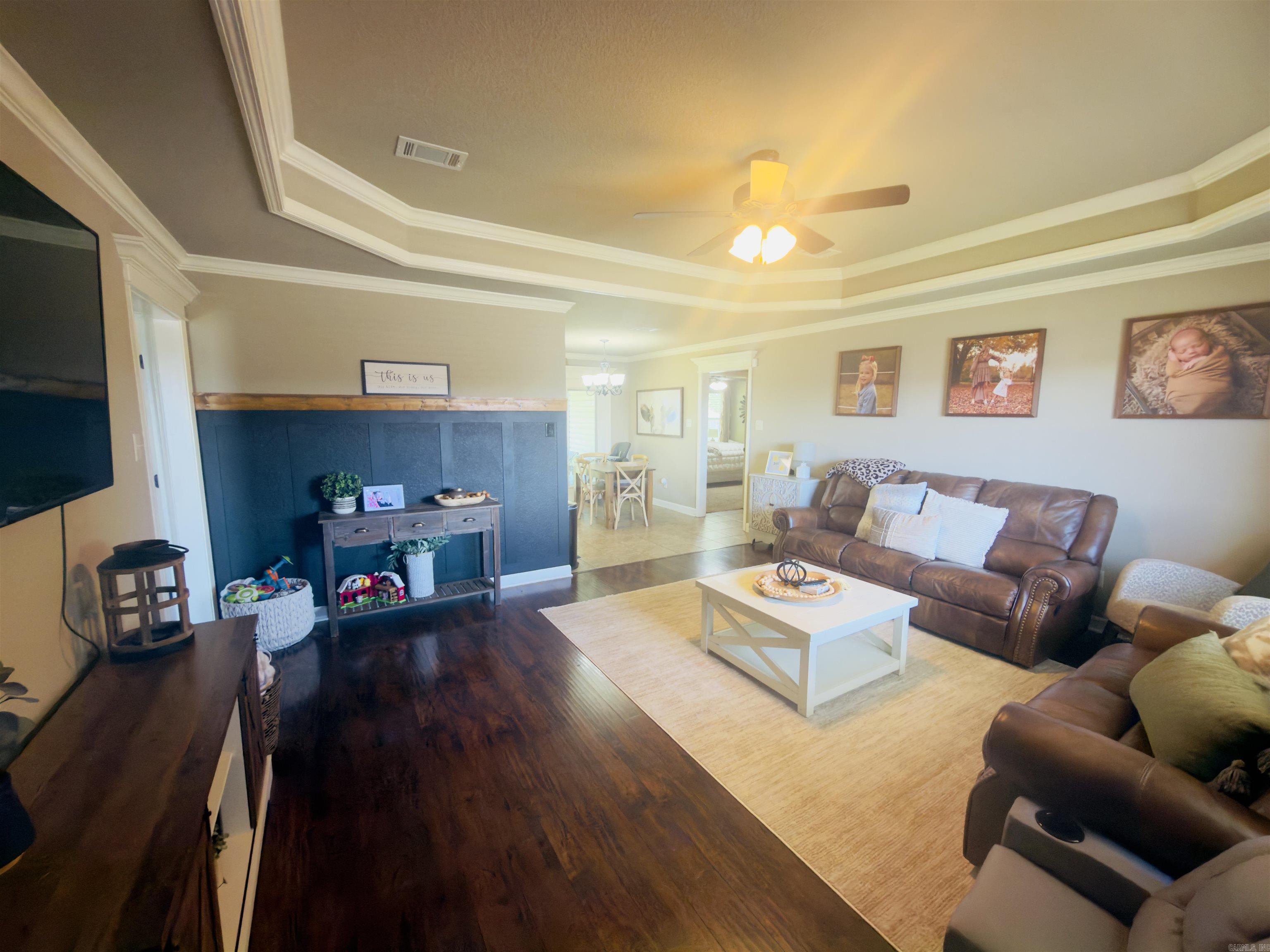 CROSS CREEK - Residential