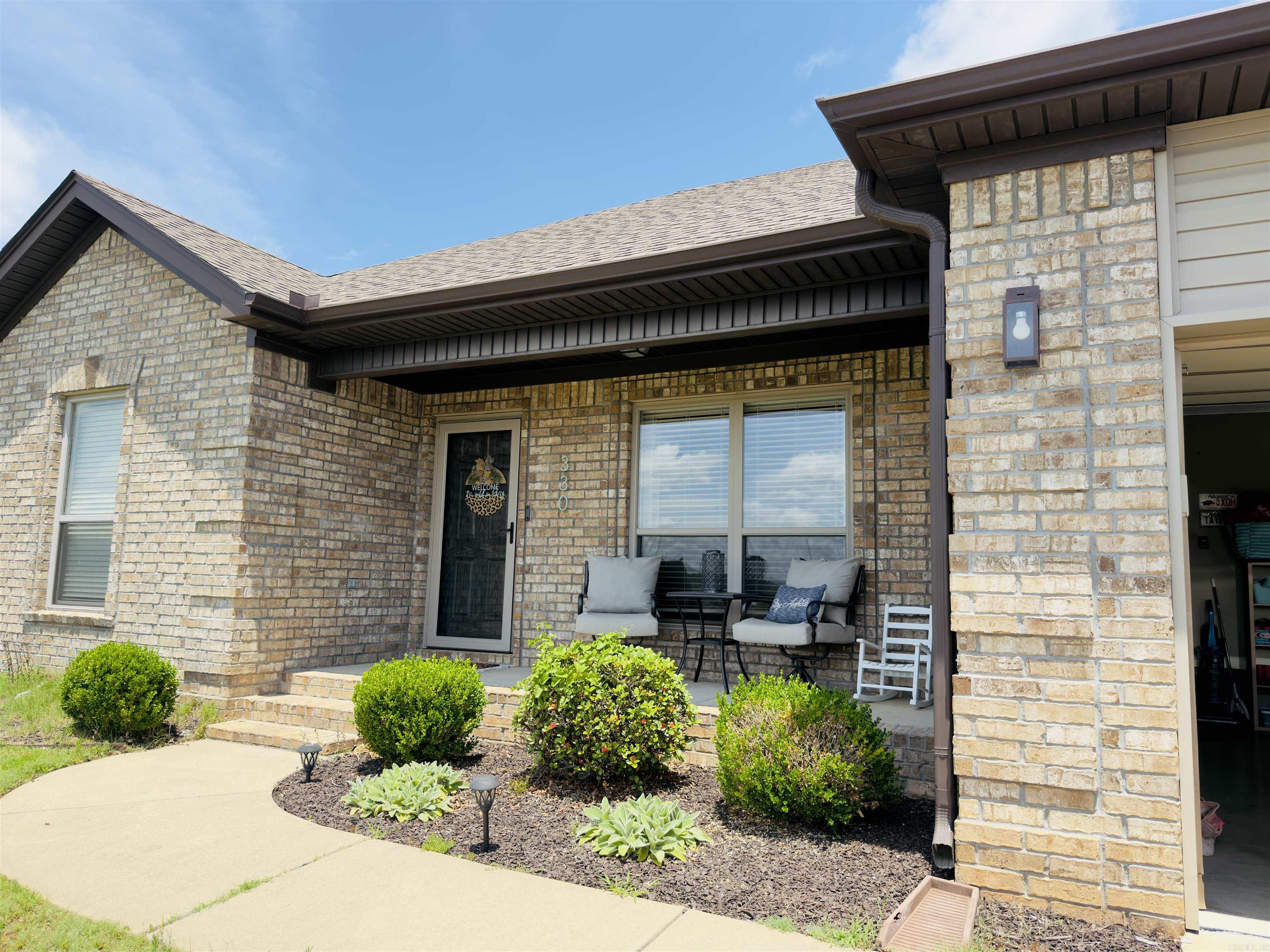 CROSS CREEK - Residential
