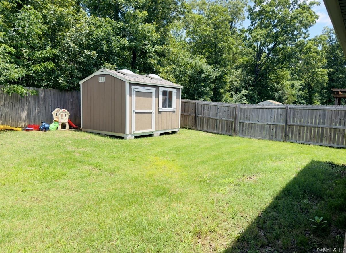 CROSS CREEK - Residential
