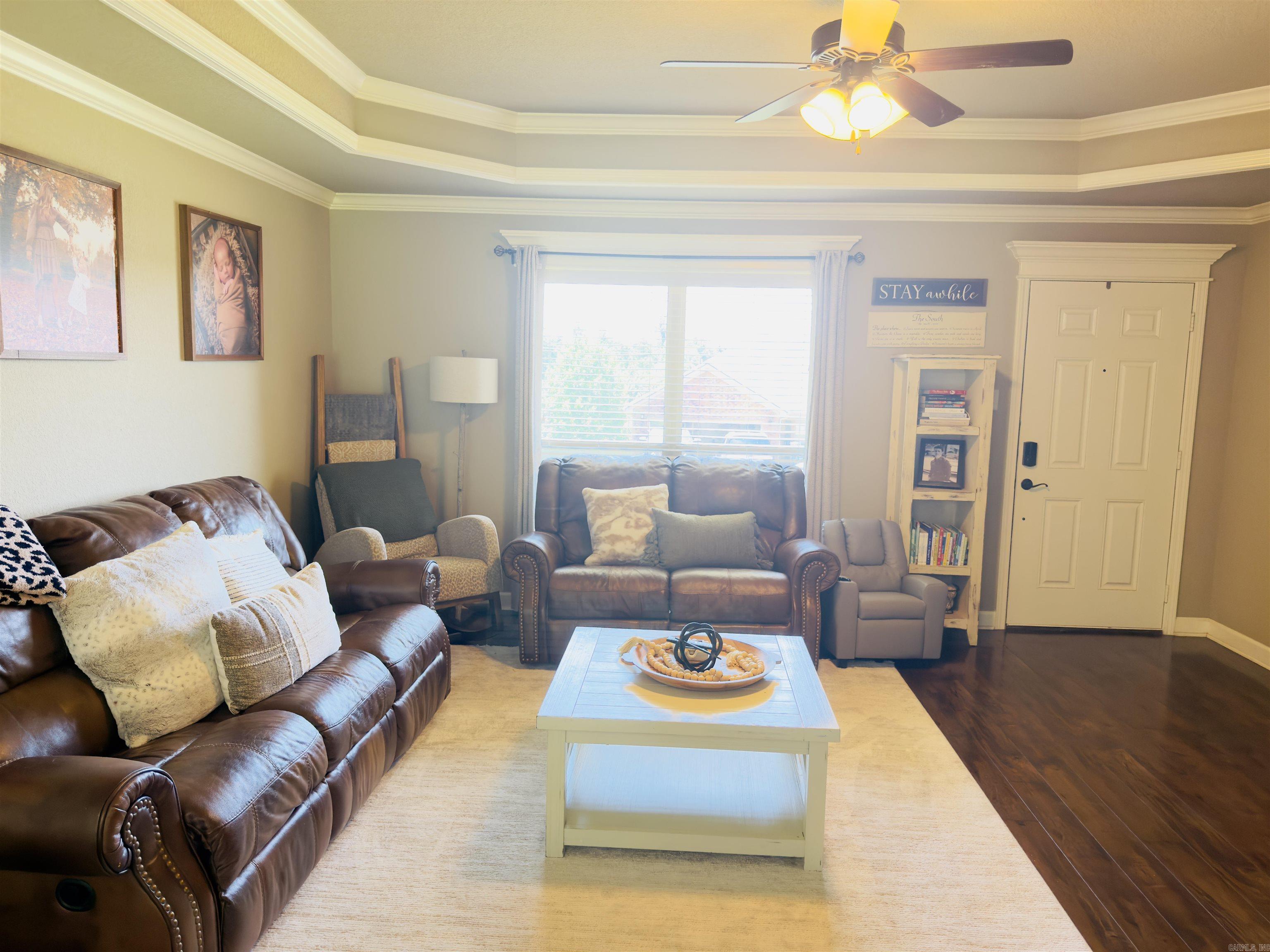 CROSS CREEK - Residential