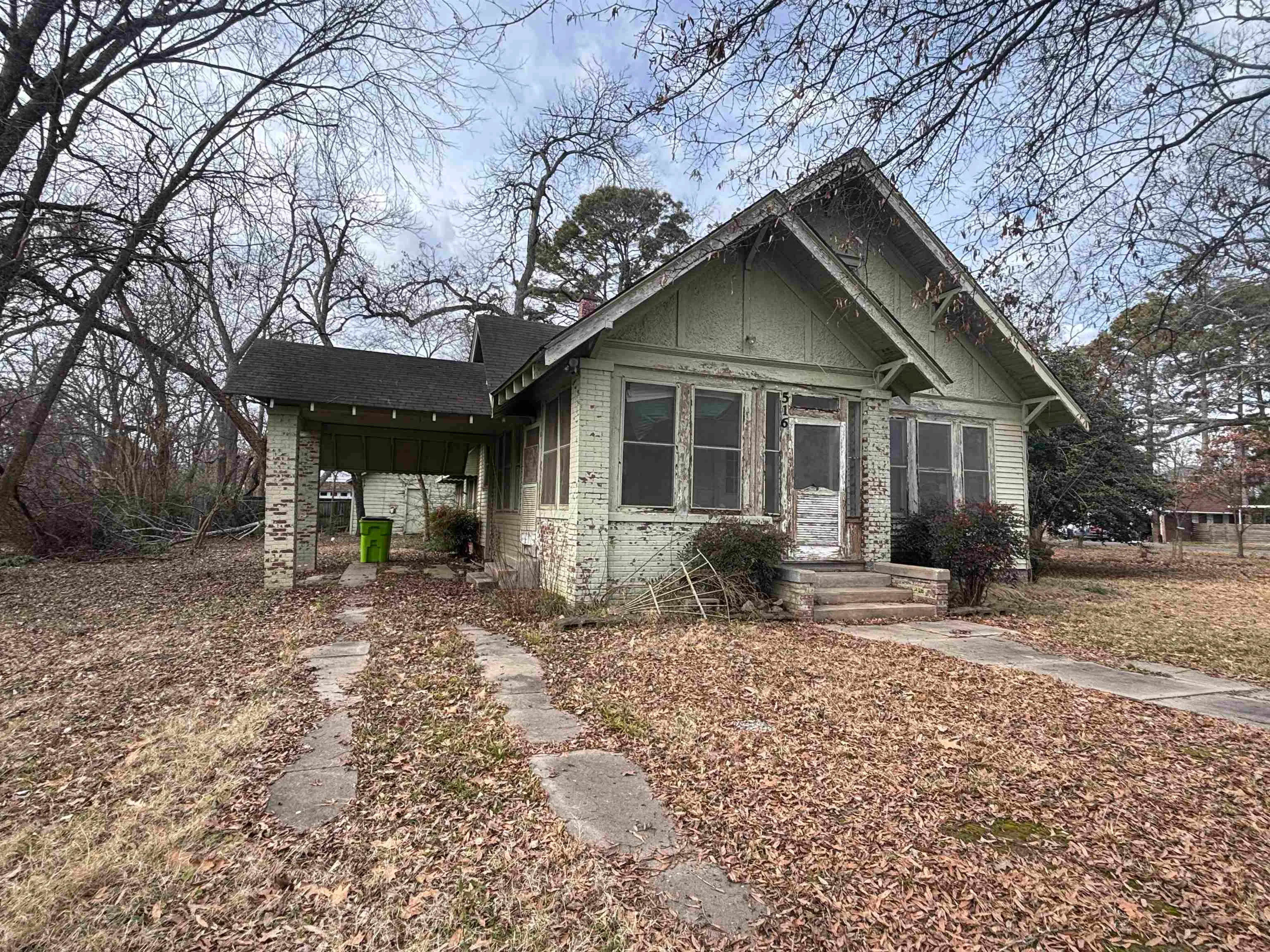 Lonoke, Arkansas 72086, United States, 2 Bedrooms Bedrooms, ,1 BathroomBathrooms,Residential,Pending,17205