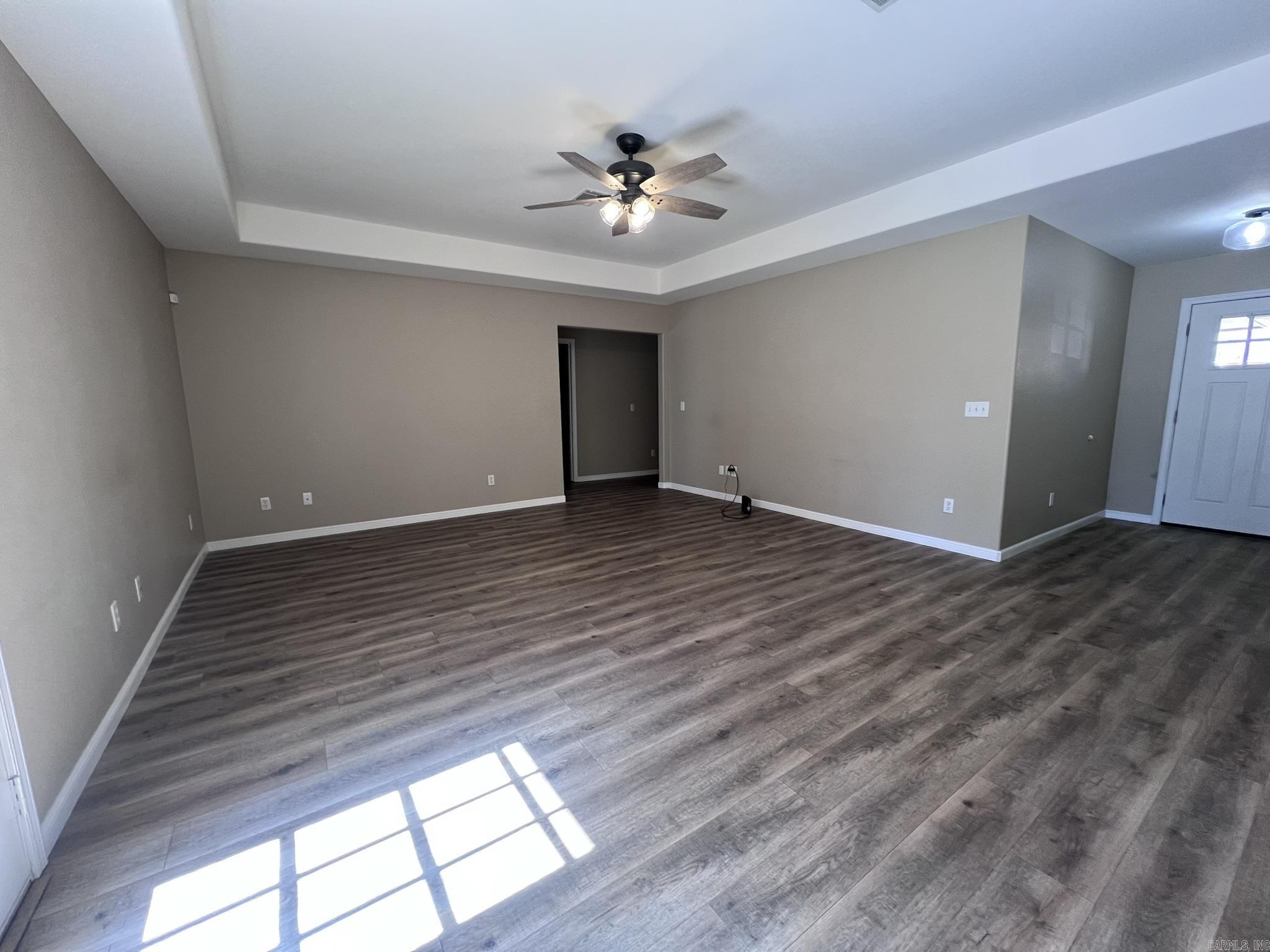 BLAKES TALL PINES - Residential